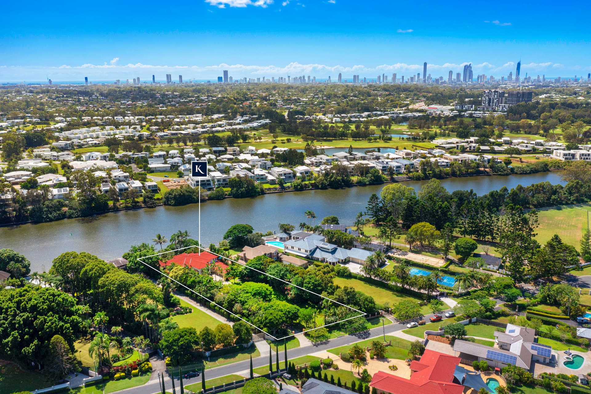 24 Maryland Avenue, Carrara, QLD, 4211, Carrara - Thumbnail 2