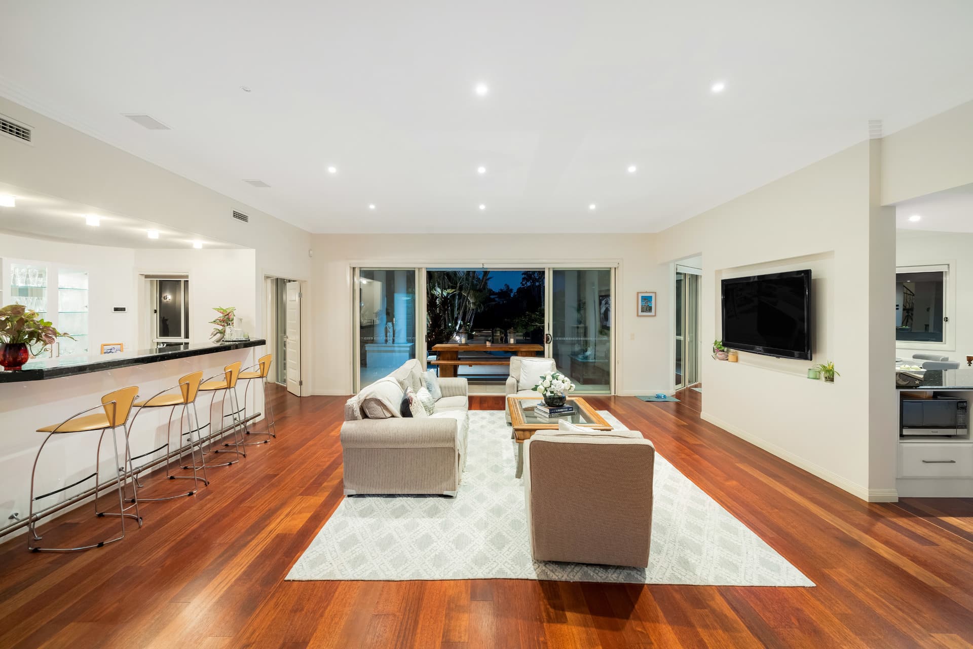 24 Maryland Avenue, Carrara, QLD, 4211, Carrara - Thumbnail 8