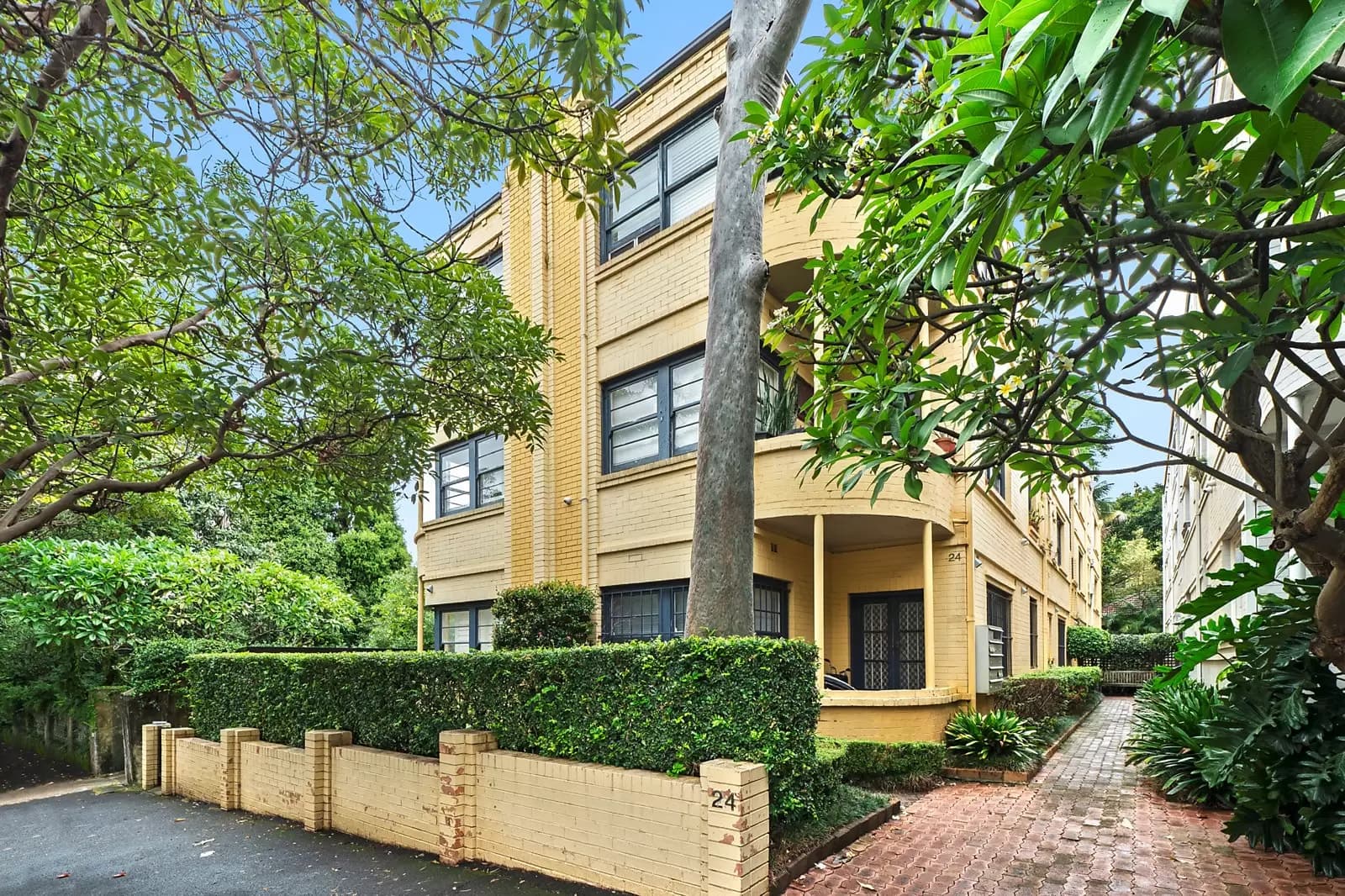 2/24 Cooper Street, Double Bay, Double Bay - Thumbnail 2