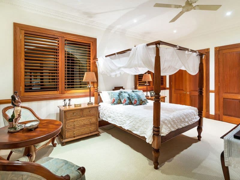 14 Admiralty Drive, Paradise Waters, QLD, 4217, Surfers Paradise - Thumbnail 2