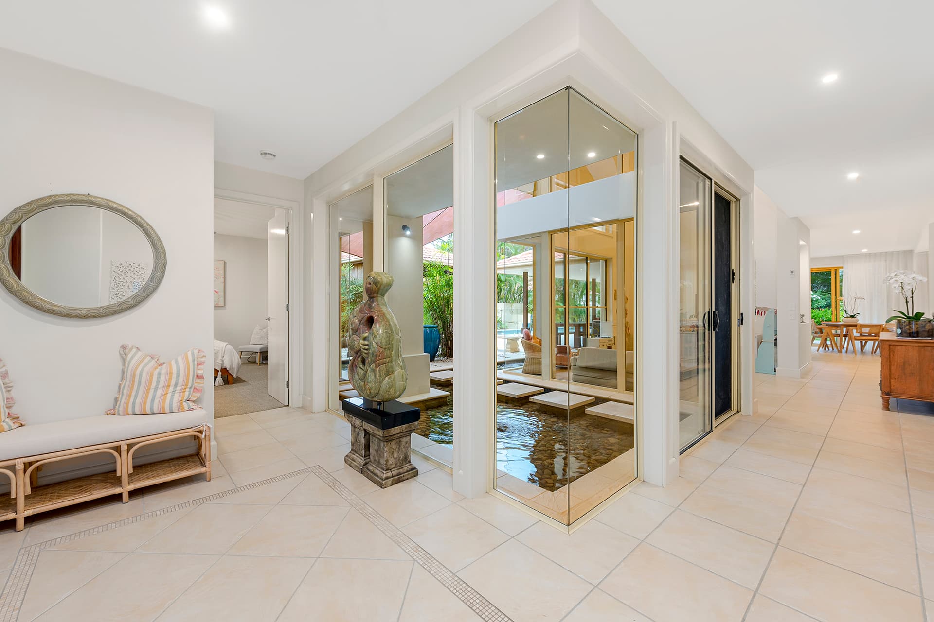 3181 Riverleigh  Drive, Hope Island, QLD, 4212, Hope Island - Thumbnail 3
