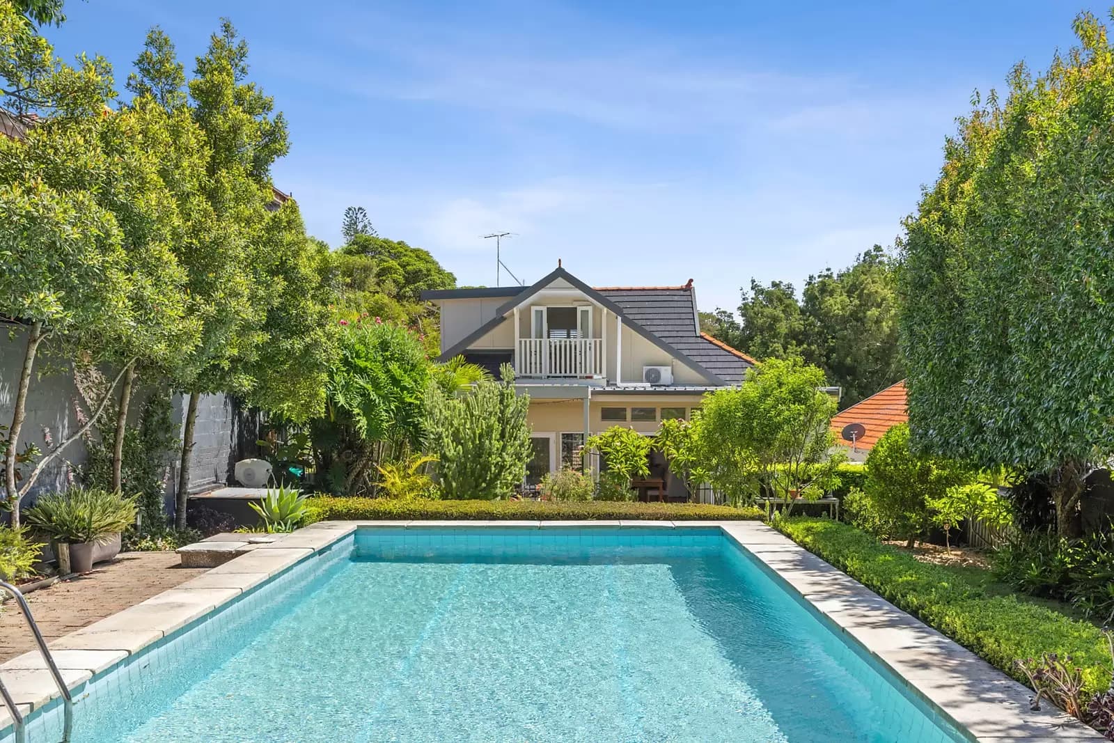 33 Dans Avenue, Coogee, Coogee - Thumbnail 2