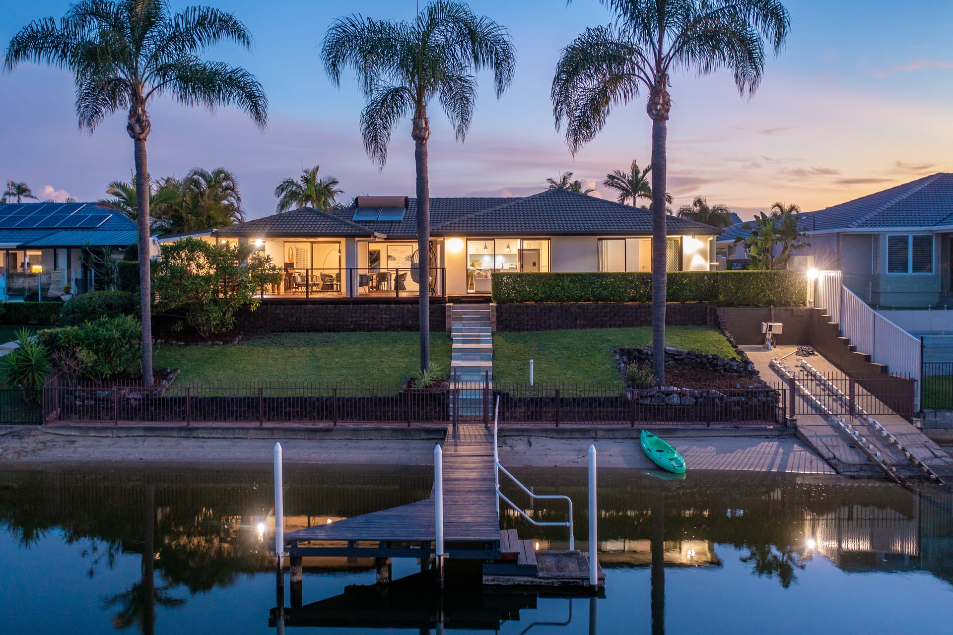 29 Saxonvale Terrace, Mermaid Waters, QLD, 4218, Mermaid Waters - Thumbnail 3