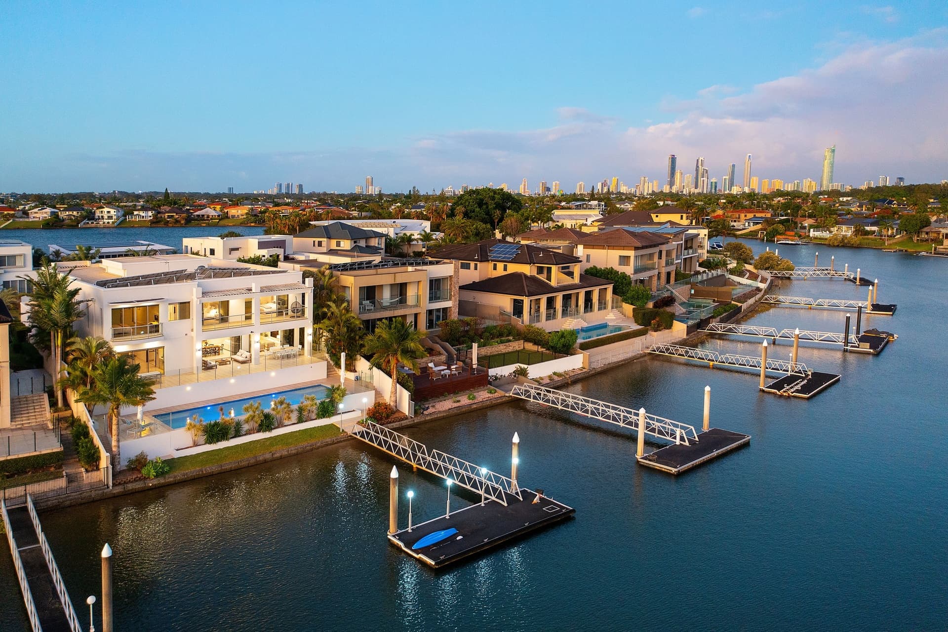 145 Sir Bruce Small Boulevard, Benowa Waters, QLD, 4217, Benowa - Thumbnail 3