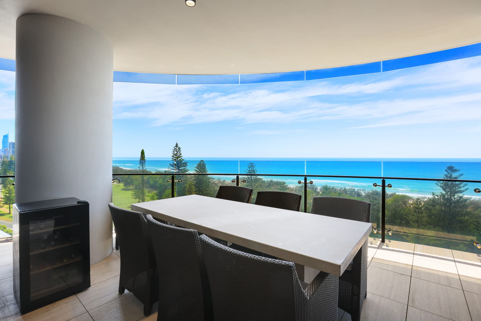 701/272 Hedges Avenue, Mermaid Beach, QLD, 4218, Mermaid Beach - Thumbnail 3