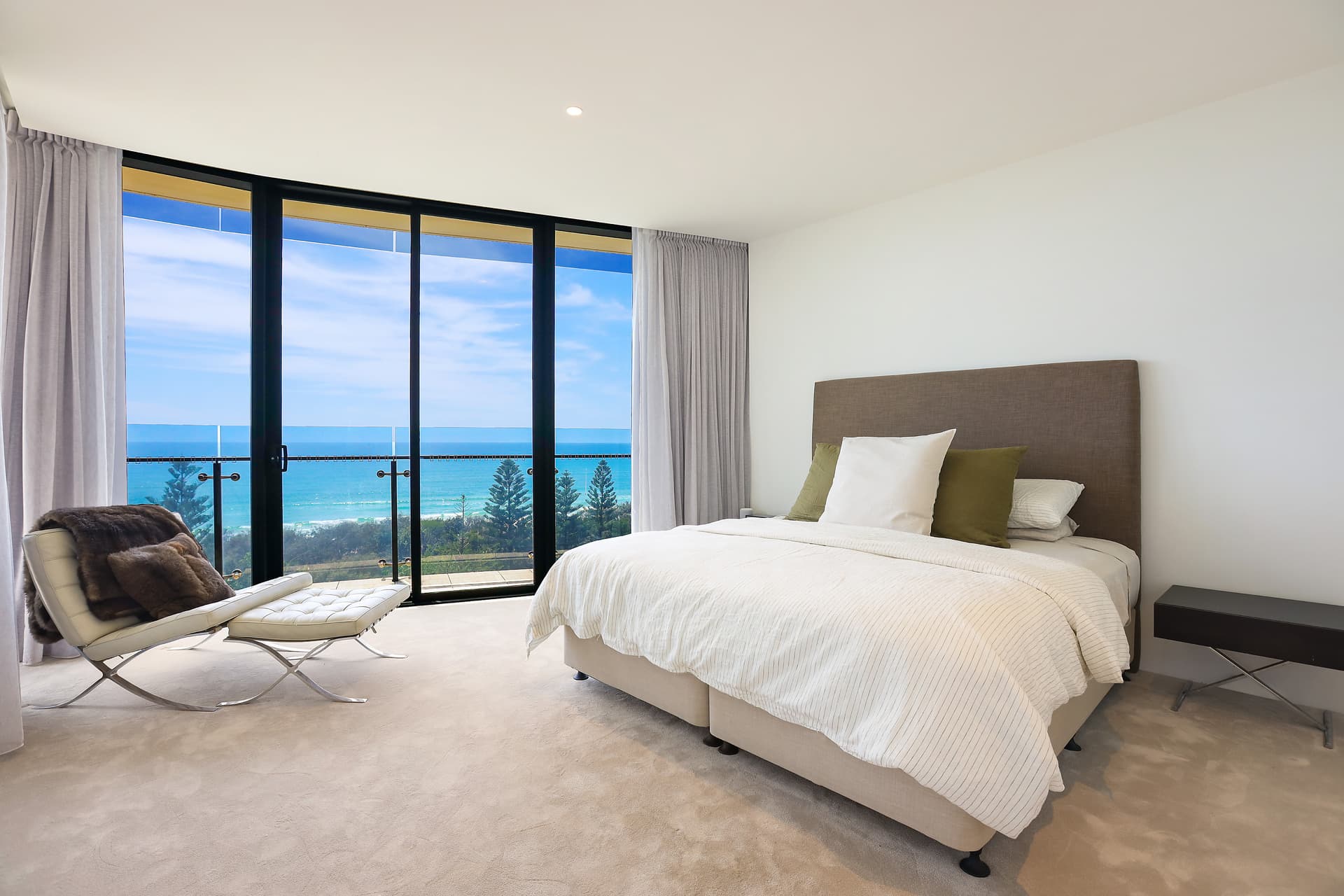 701/272 Hedges Avenue, Mermaid Beach, QLD, 4218, Mermaid Beach - Thumbnail 5