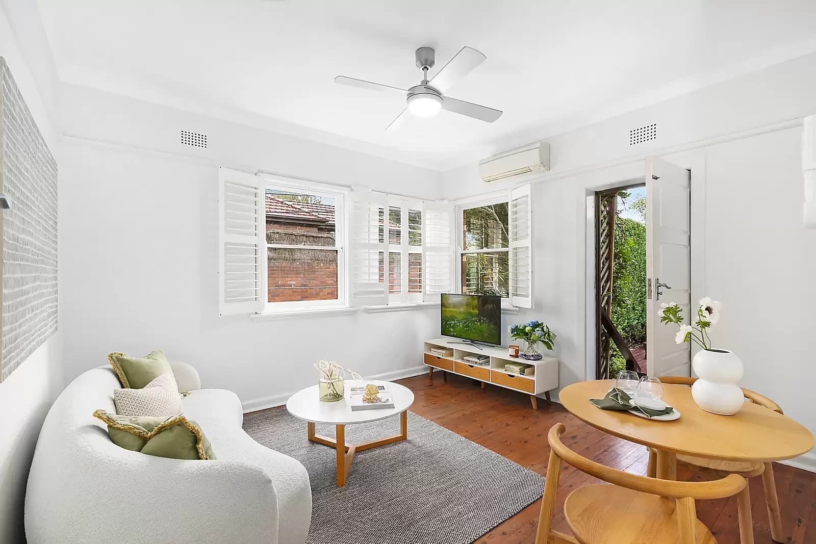 2/7 Merlin Street, Neutral Bay, Neutral Bay - Image 1