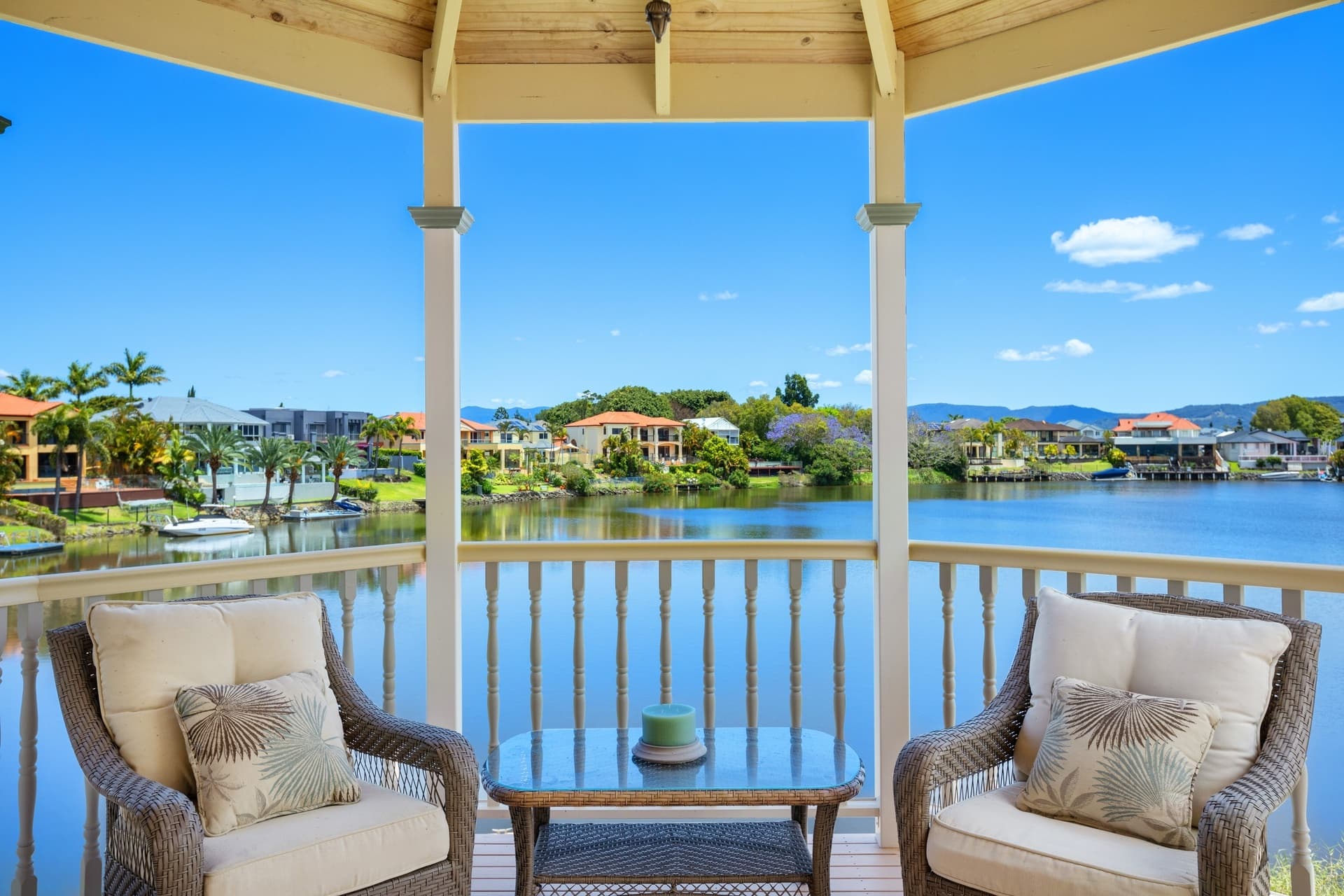 54 Bollard Circuit, Clear Island Waters, QLD, 4226, Clear Island Waters - Thumbnail 4