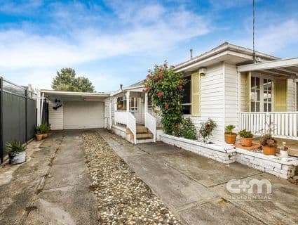 404, Glenroy - Thumbnail 2
