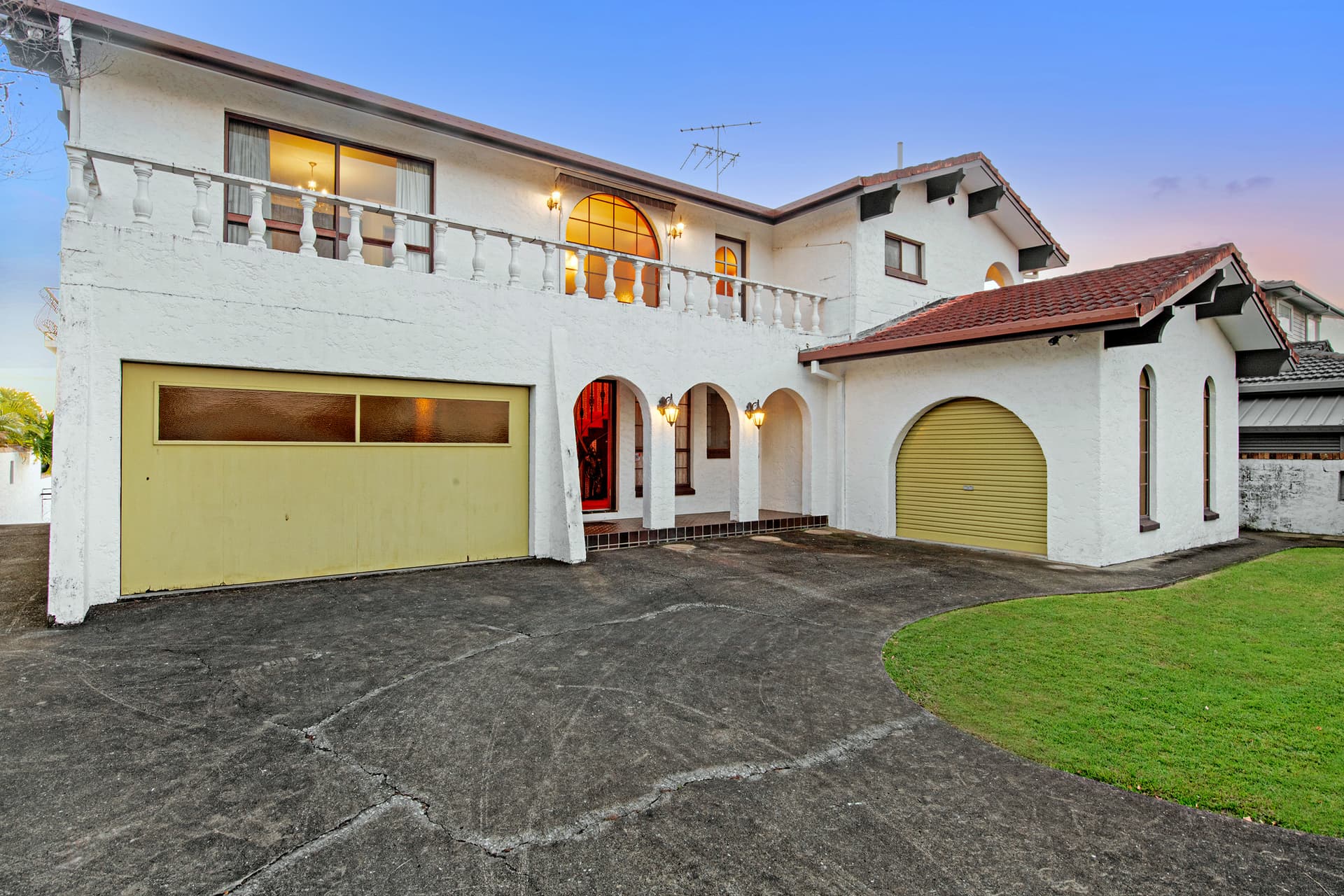 16 Alaska Avenue, Broadbeach Waters, QLD, 4218, Broadbeach Waters - Thumbnail 7