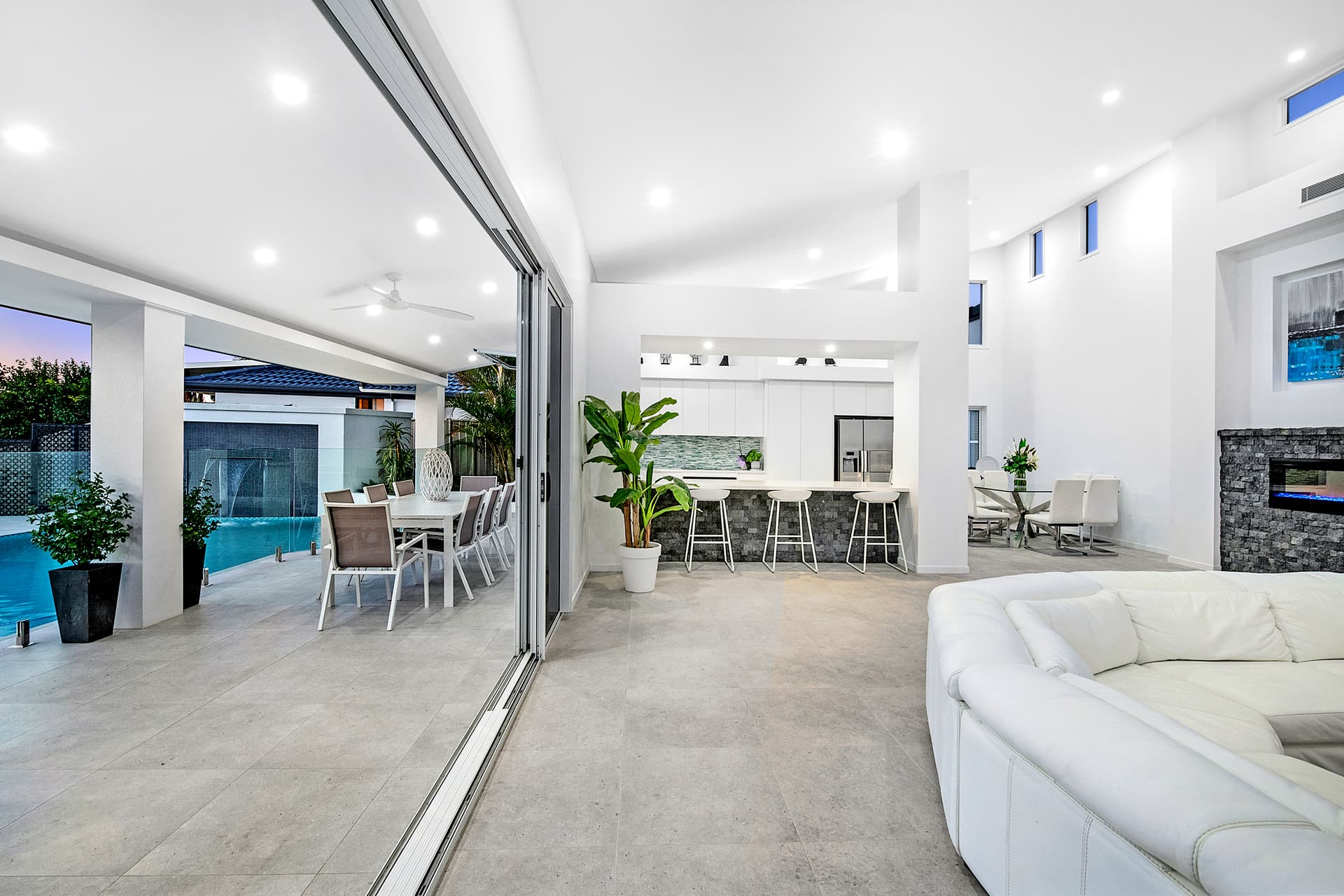 14 Kincardine Drive, Benowa Waters, QLD, 4217, Benowa - Thumbnail 5