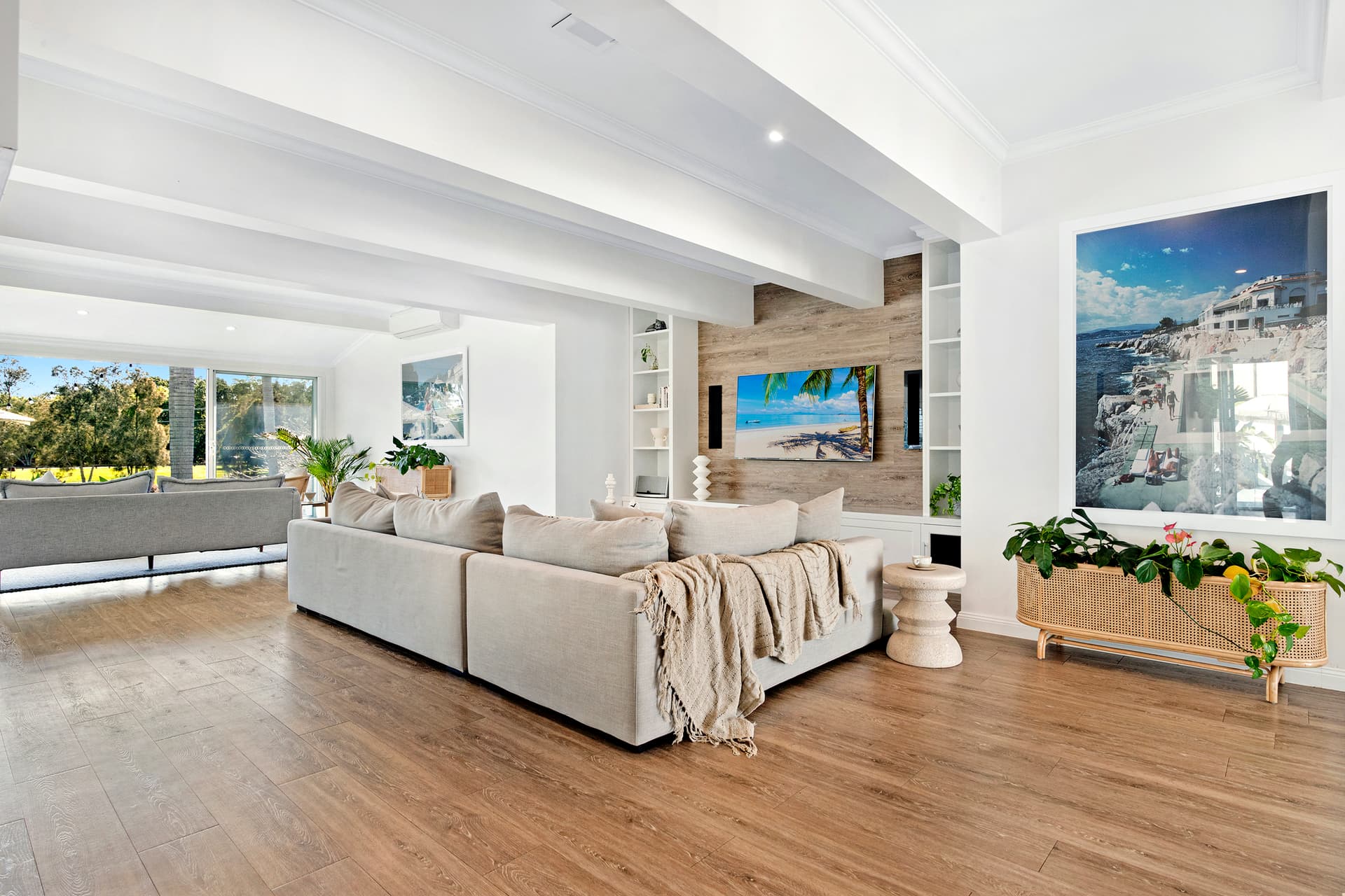 15 Andrew Avenue, Broadbeach Waters, QLD, 4218, Broadbeach Waters - Thumbnail 4