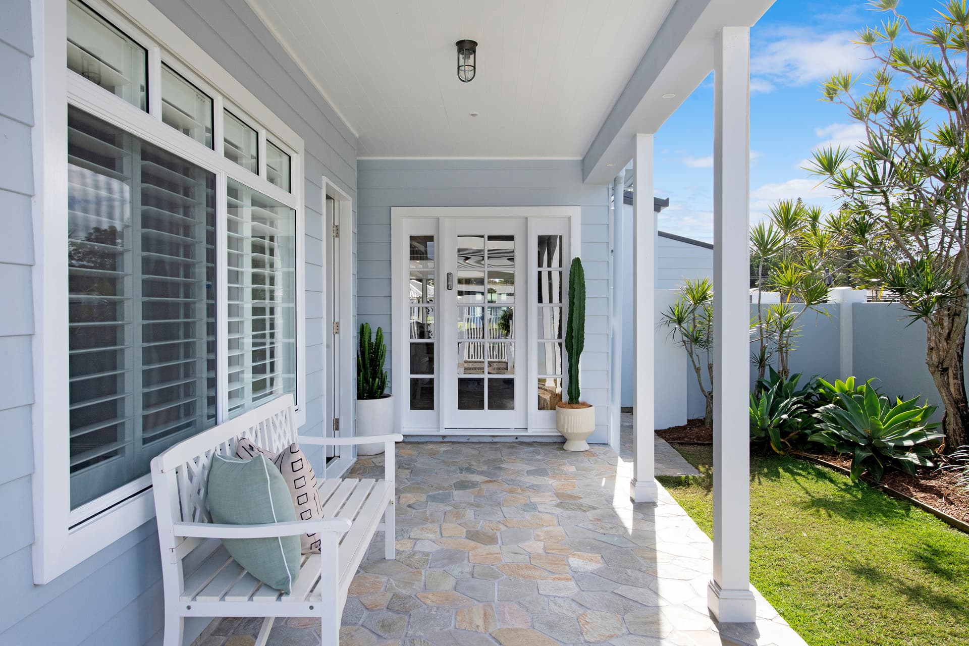 15 Andrew Avenue, Broadbeach Waters, QLD, 4218, Broadbeach Waters - Thumbnail 5