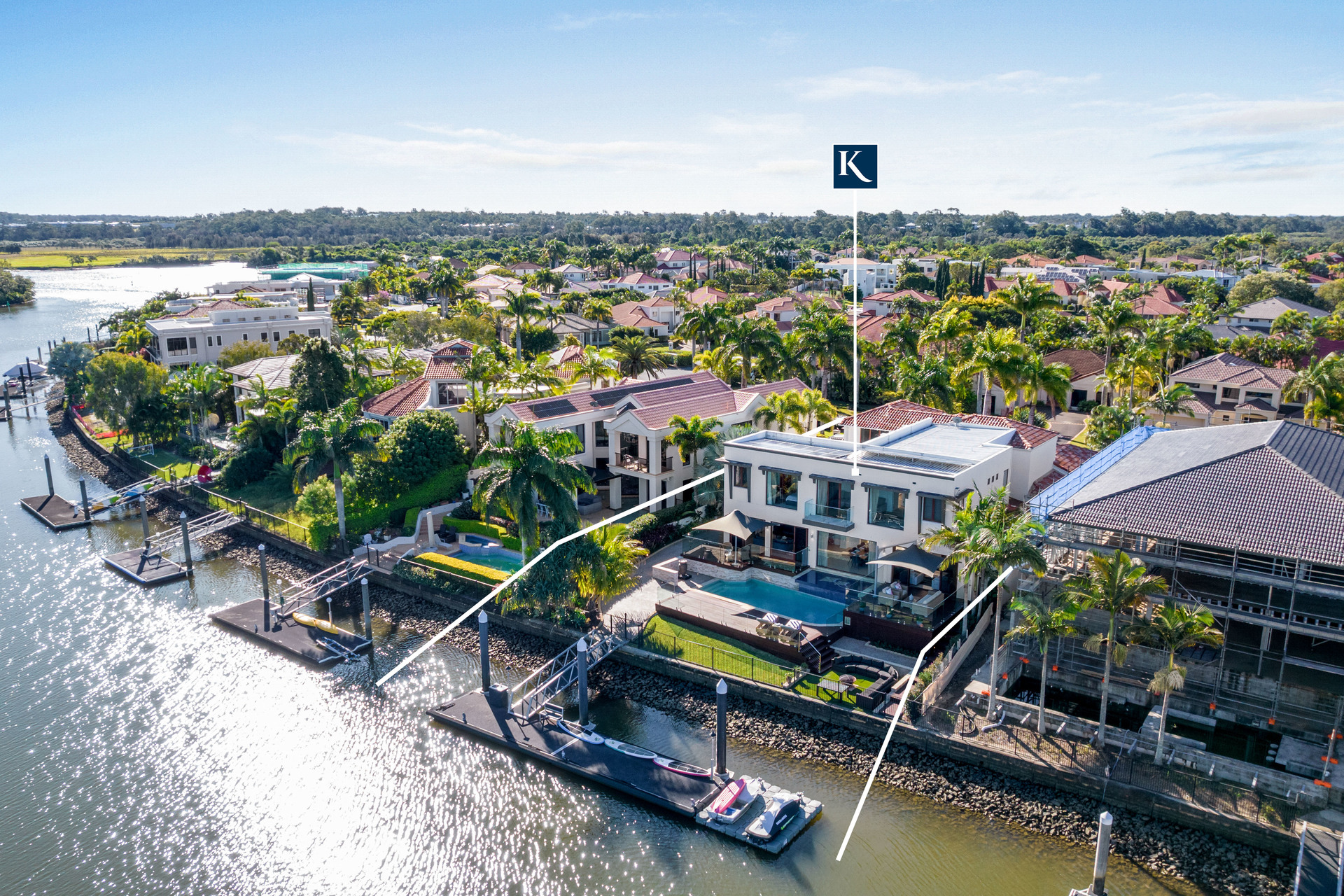 1664 Riverdale Drive, Hope Island, QLD, 4212, Hope Island - Thumbnail 2