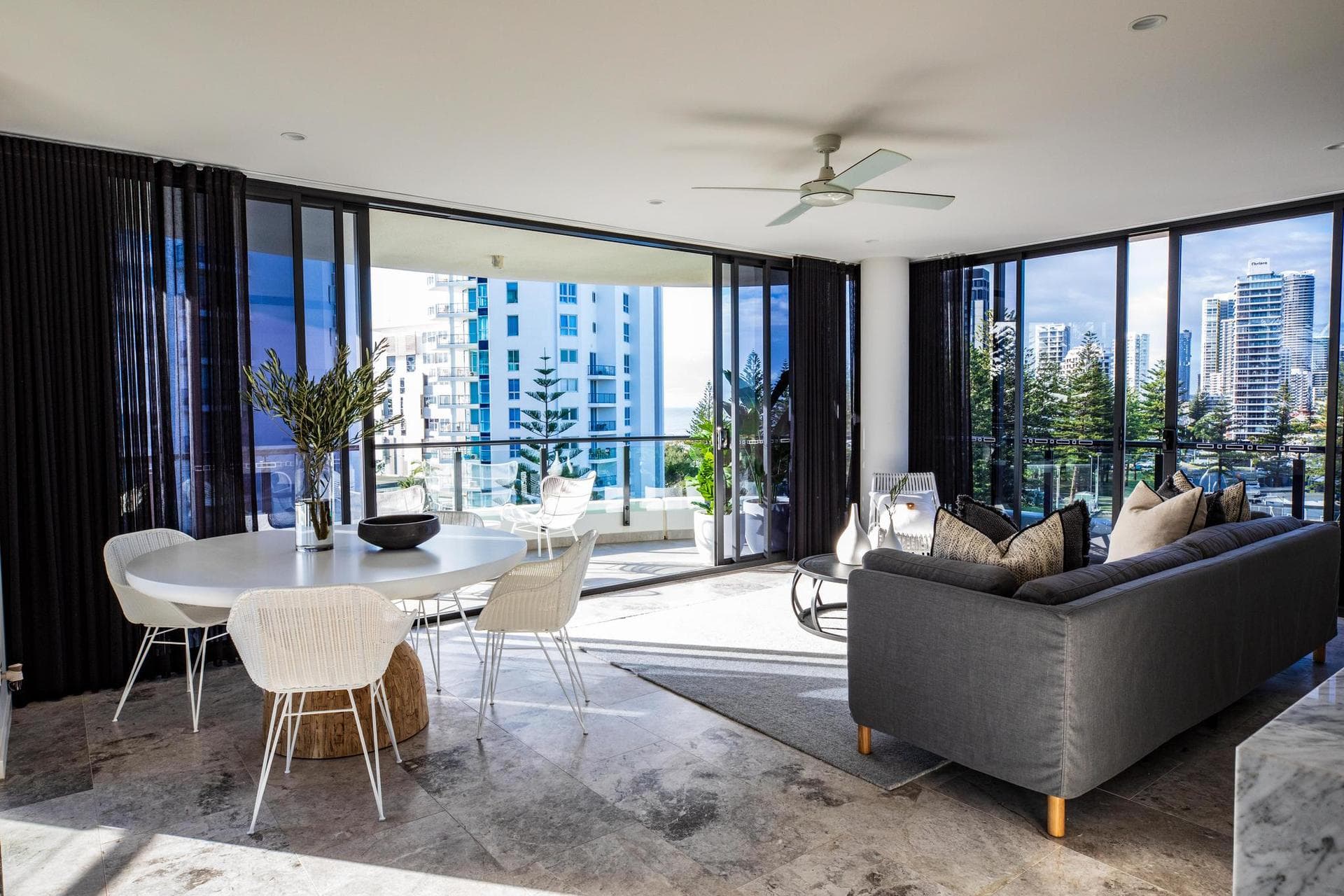 603/95-97 Old Burleigh Road, Broadbeach, QLD, 4218, Broadbeach - Thumbnail 3