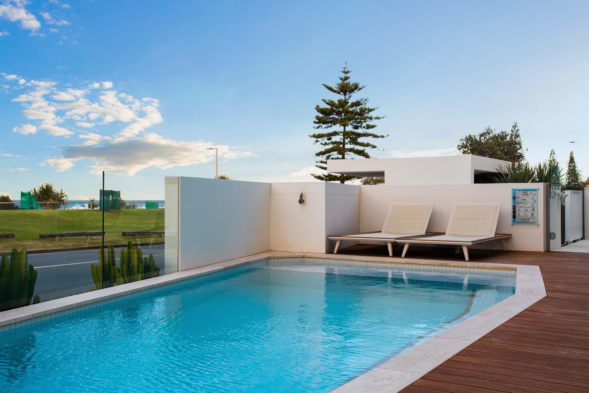 1/142 Marine Parade, Miami, QLD, 4220, Miami - Thumbnail 4