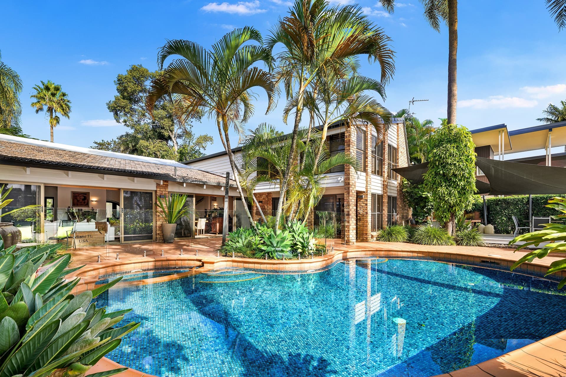 195 & 195a Monaco Street, Broadbeach Waters, QLD, 4218, Broadbeach Waters - Image 1