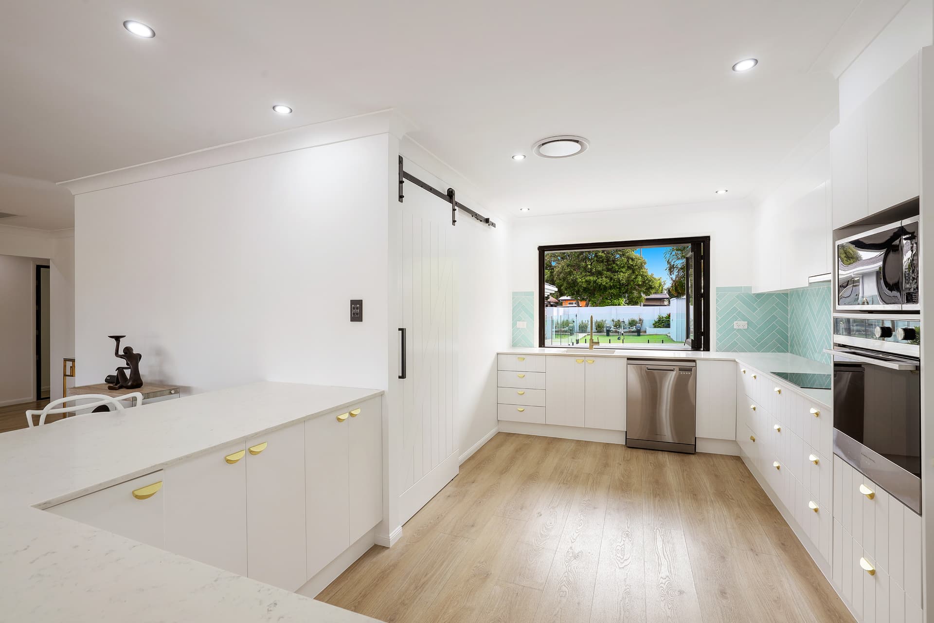 68 Rio Vista Boulevard, Broadbeach Waters, QLD, 4218, Broadbeach Waters - Thumbnail 6