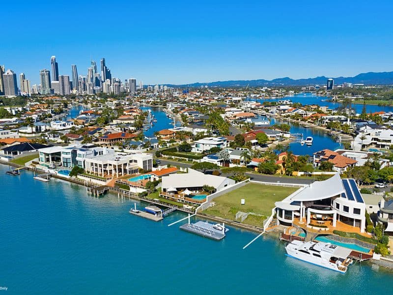 85 Commodore Drive, Paradise Waters, QLD, 4217, Surfers Paradise - Thumbnail 4