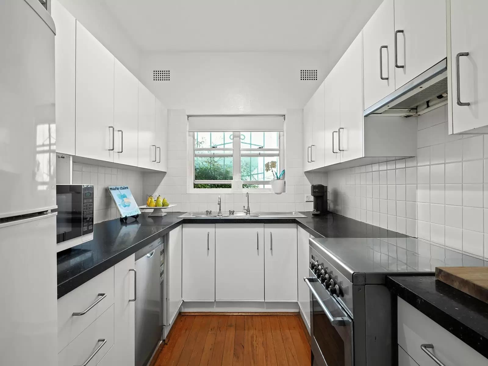 1/26A Darling Point Road, Darling Point, Darling Point - Thumbnail 6