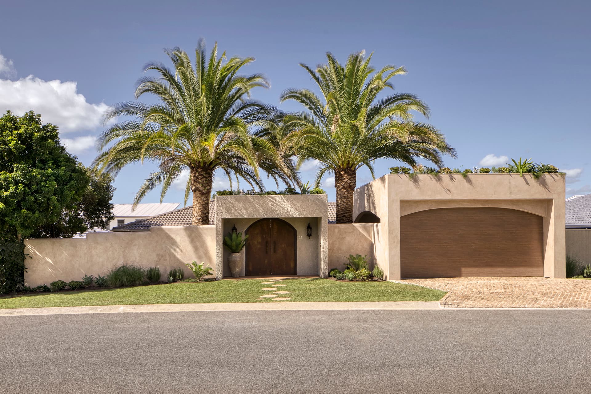31 Beaconsfield Drive, Burleigh Waters, QLD, 4220, Burleigh Waters - Image 1