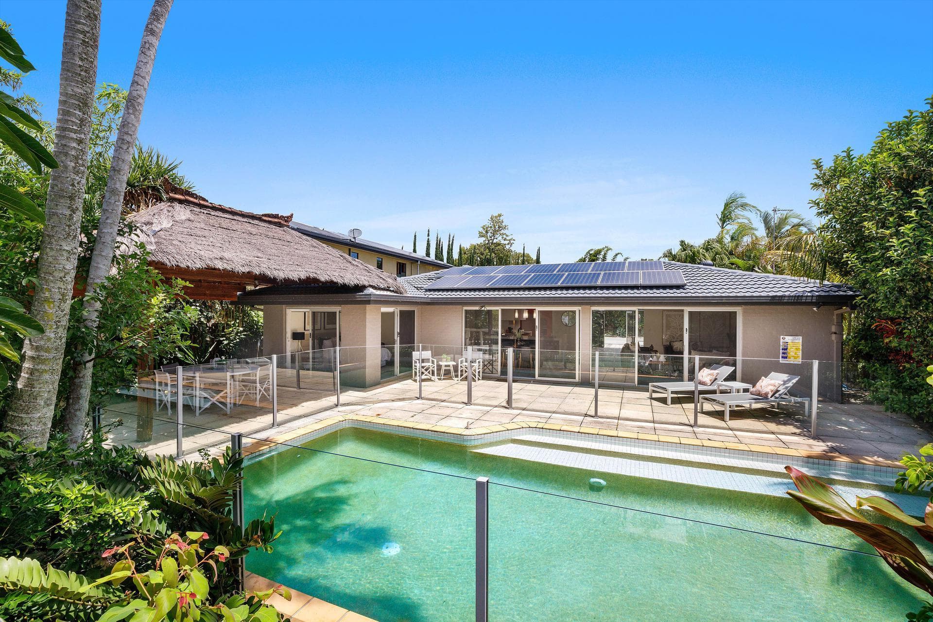 30 Karina Crescent, Broadbeach Waters, QLD, 4218, Broadbeach Waters - Thumbnail 2