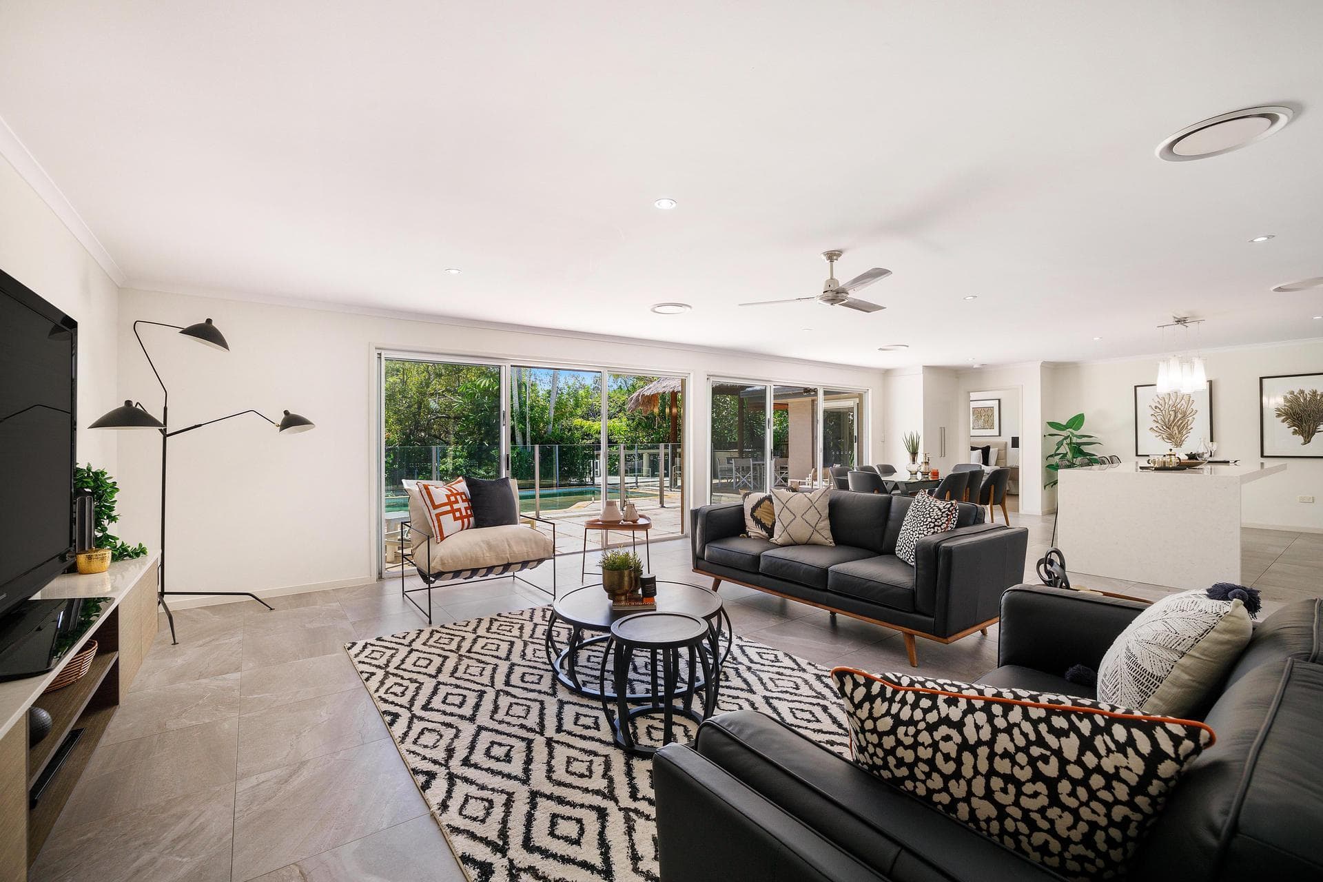 30 Karina Crescent, Broadbeach Waters, QLD, 4218, Broadbeach Waters - Thumbnail 5