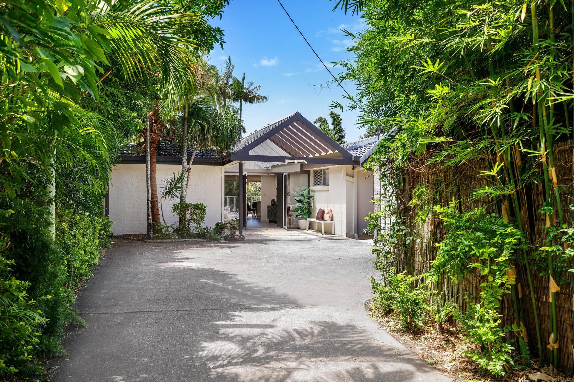 30 Karina Crescent, Broadbeach Waters, QLD, 4218, Broadbeach Waters - Thumbnail 7