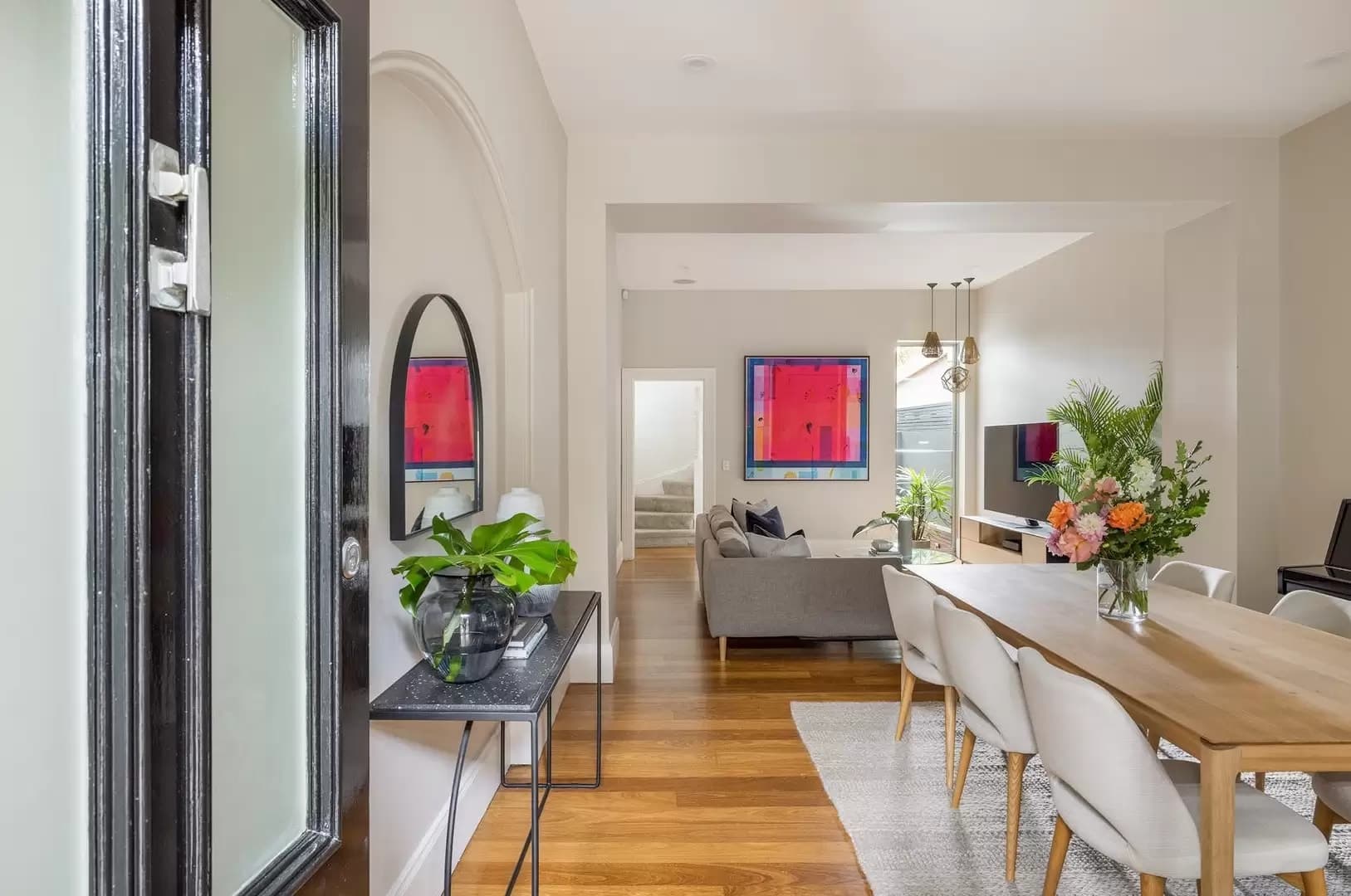 12 Queen Road, Paddington, Paddington - Thumbnail 2