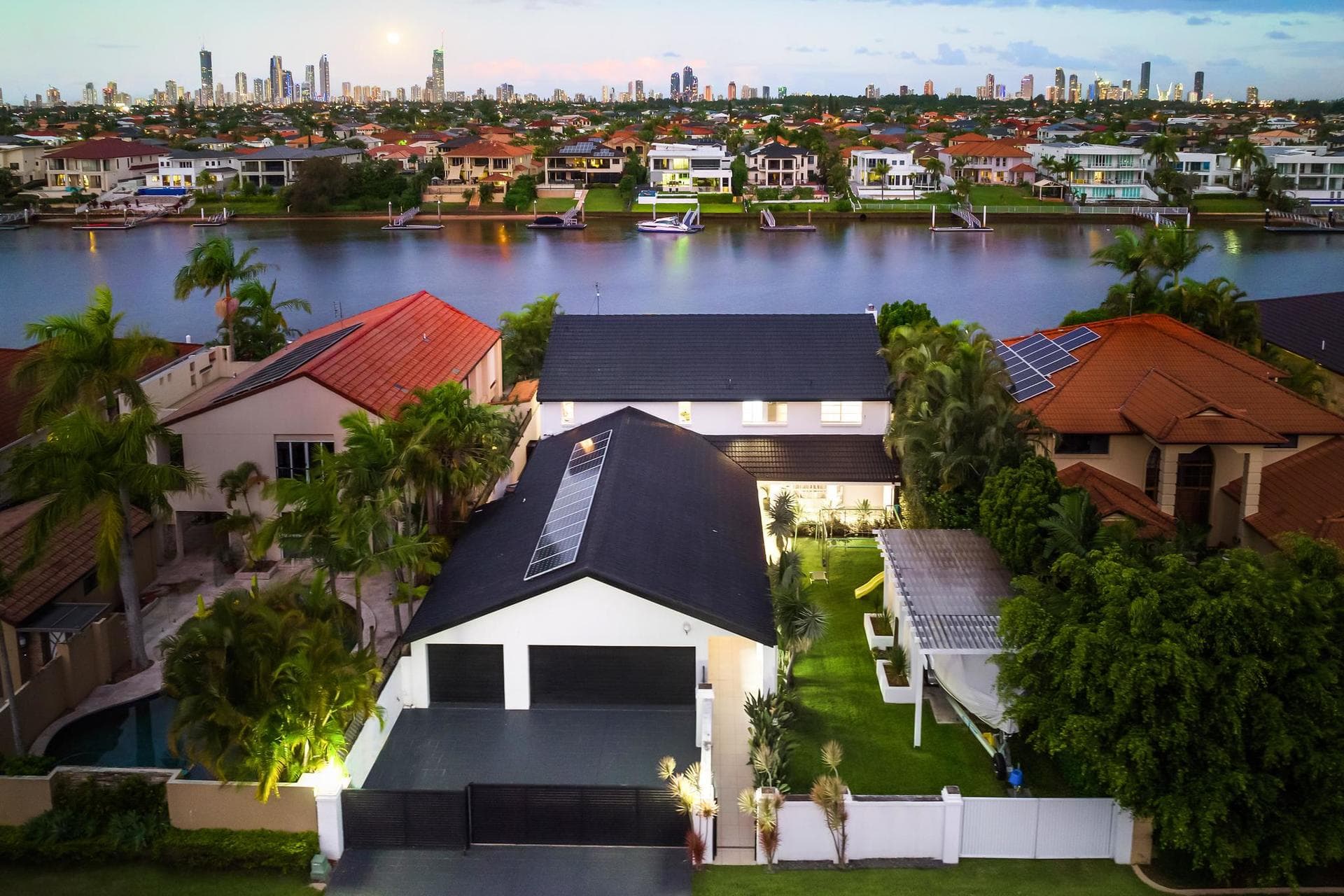 46 Fitzwilliam Street, Carrara, QLD, 4211, Carrara - Thumbnail 2