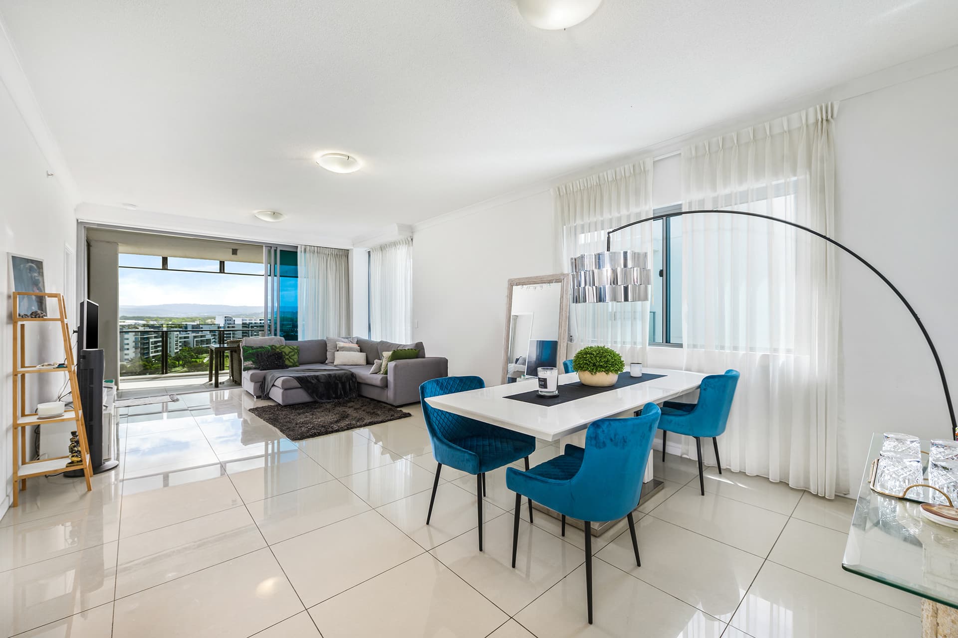 2904/25-31 East Quay Drive, Biggera Waters, QLD, 4216, Biggera Waters - Thumbnail 2