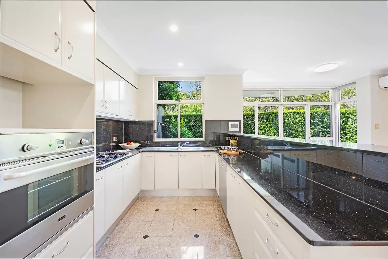 9/17A Cooper Park Road, Bellevue Hill, Bellevue Hill - Thumbnail 5