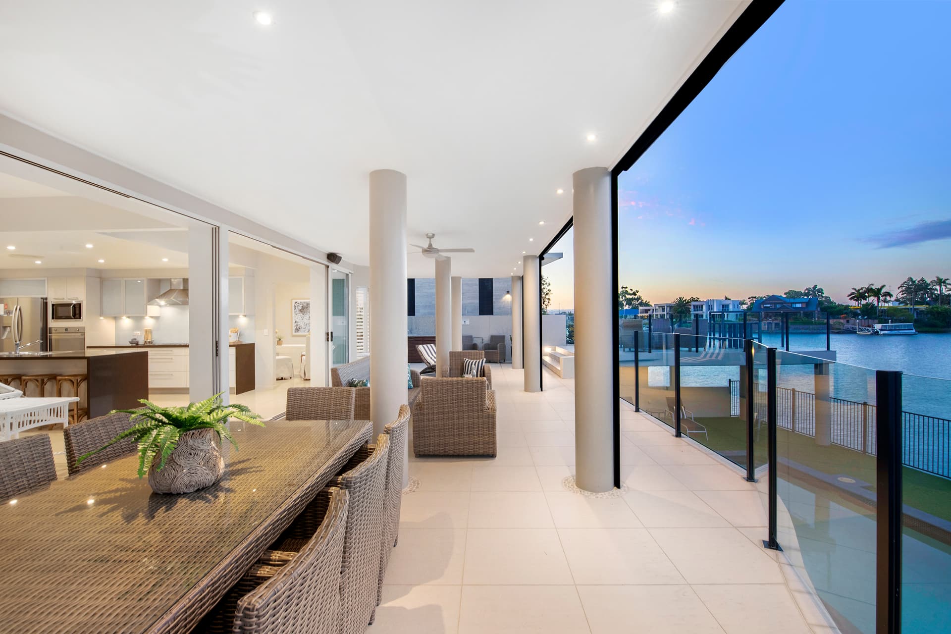 165 Monaco Street, Broadbeach Waters, QLD, 4218, Broadbeach Waters - Thumbnail 8