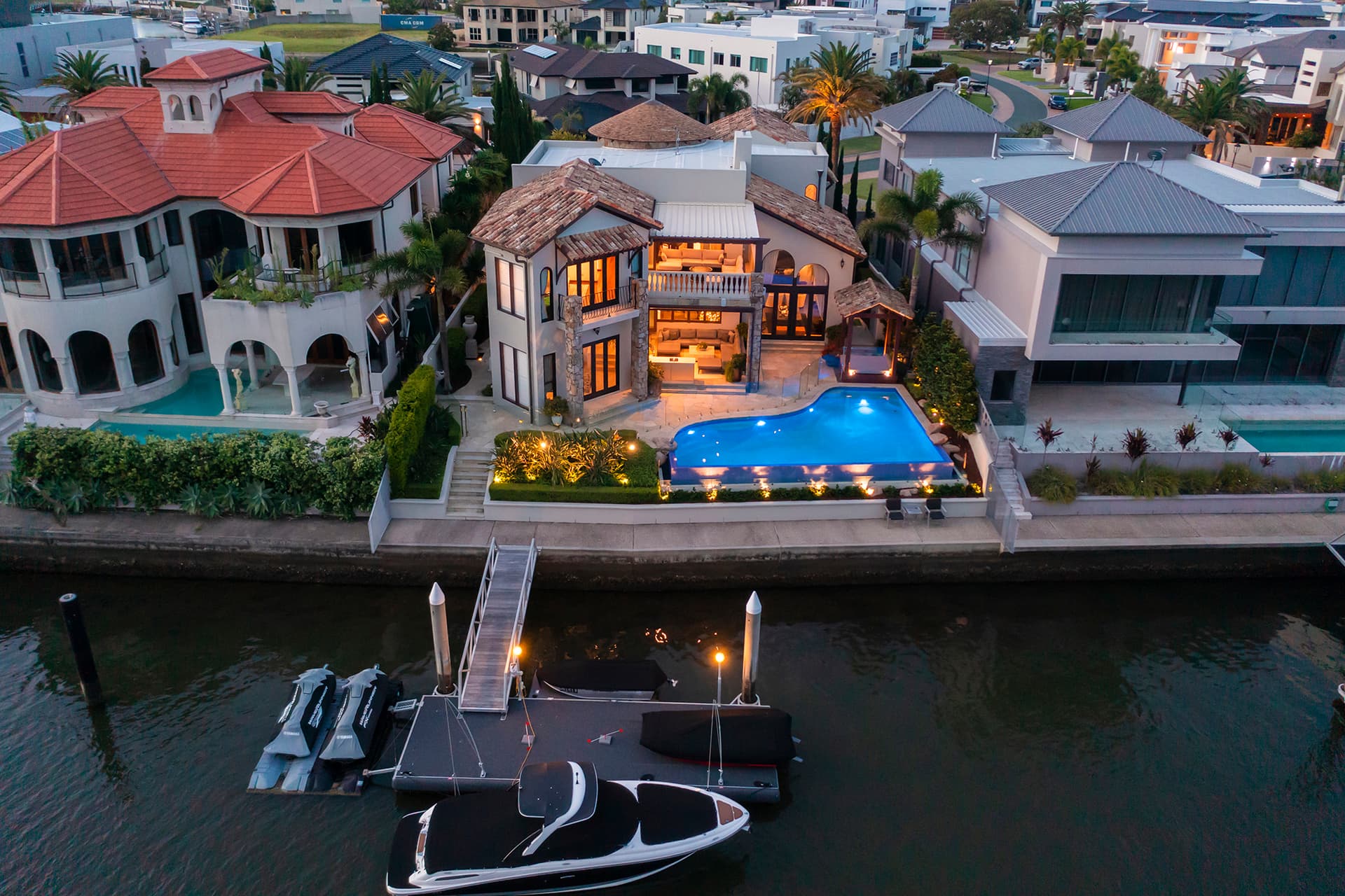 52 Royal Albert Crescent, Sovereign Islands, QLD, 4216, Sovereign Islands - Thumbnail 3