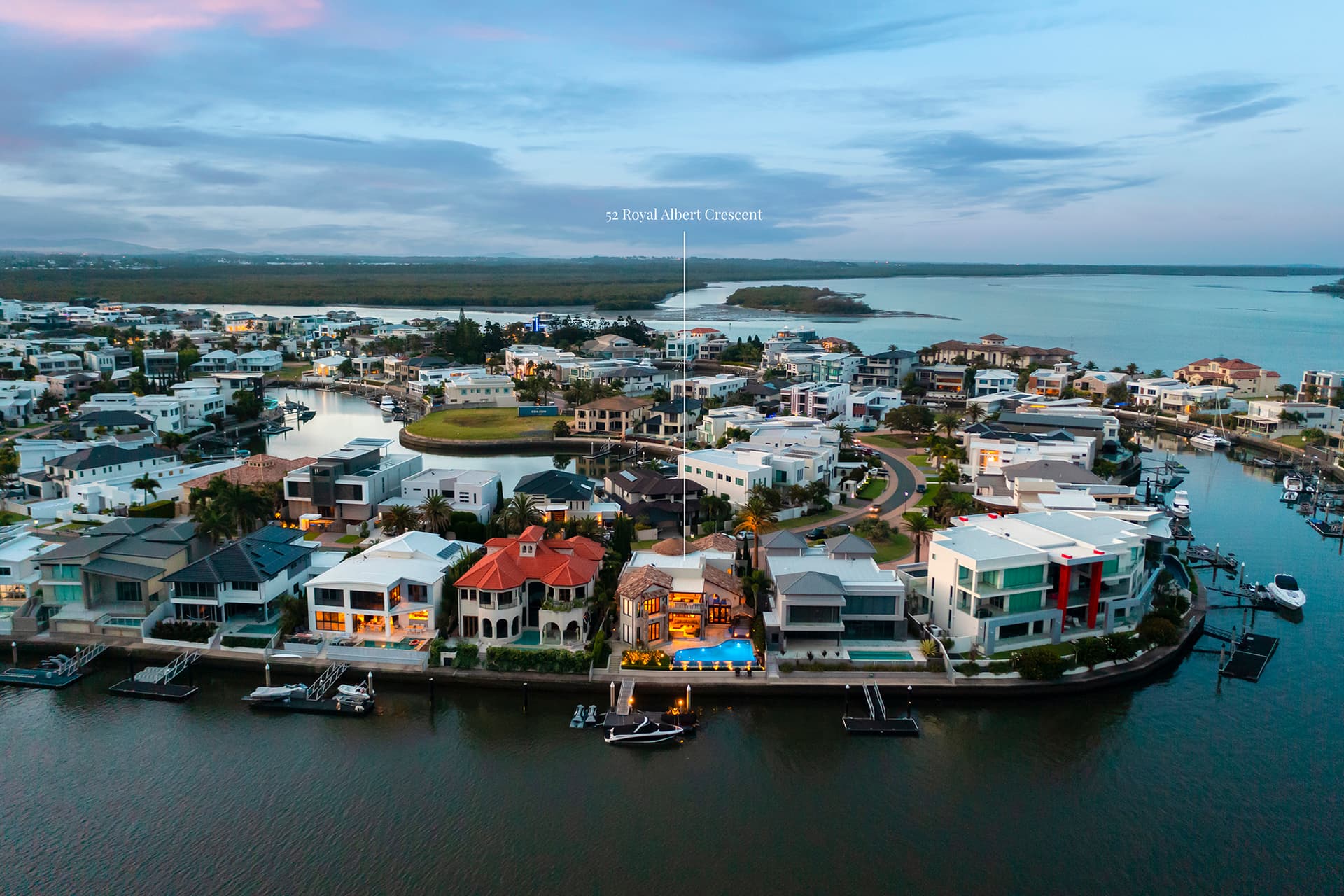52 Royal Albert Crescent, Sovereign Islands, QLD, 4216, Sovereign Islands - Thumbnail 4