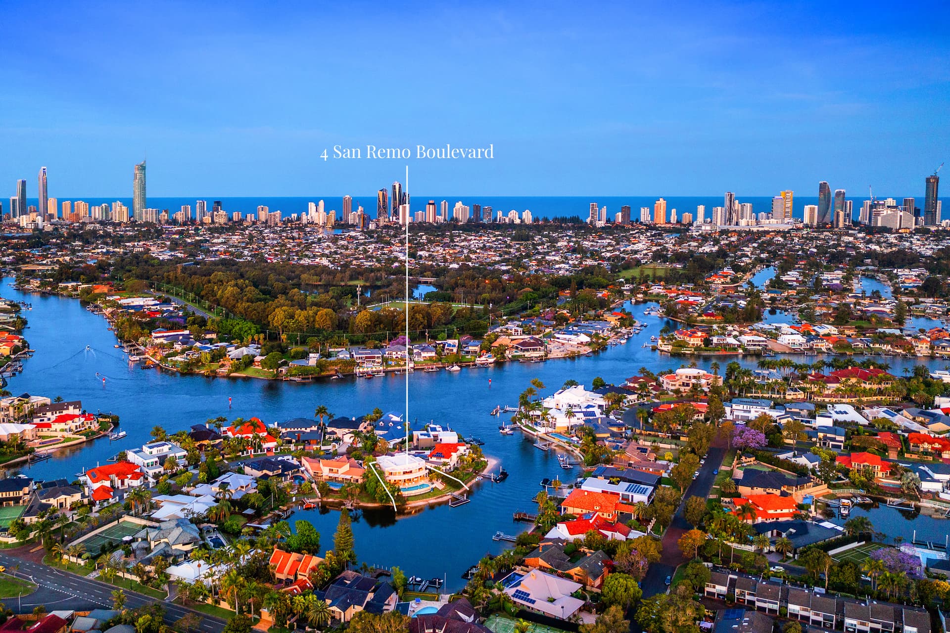 4 San Remo  Boulevard, Sorrento, QLD, 4217, Sorrento - Thumbnail 4