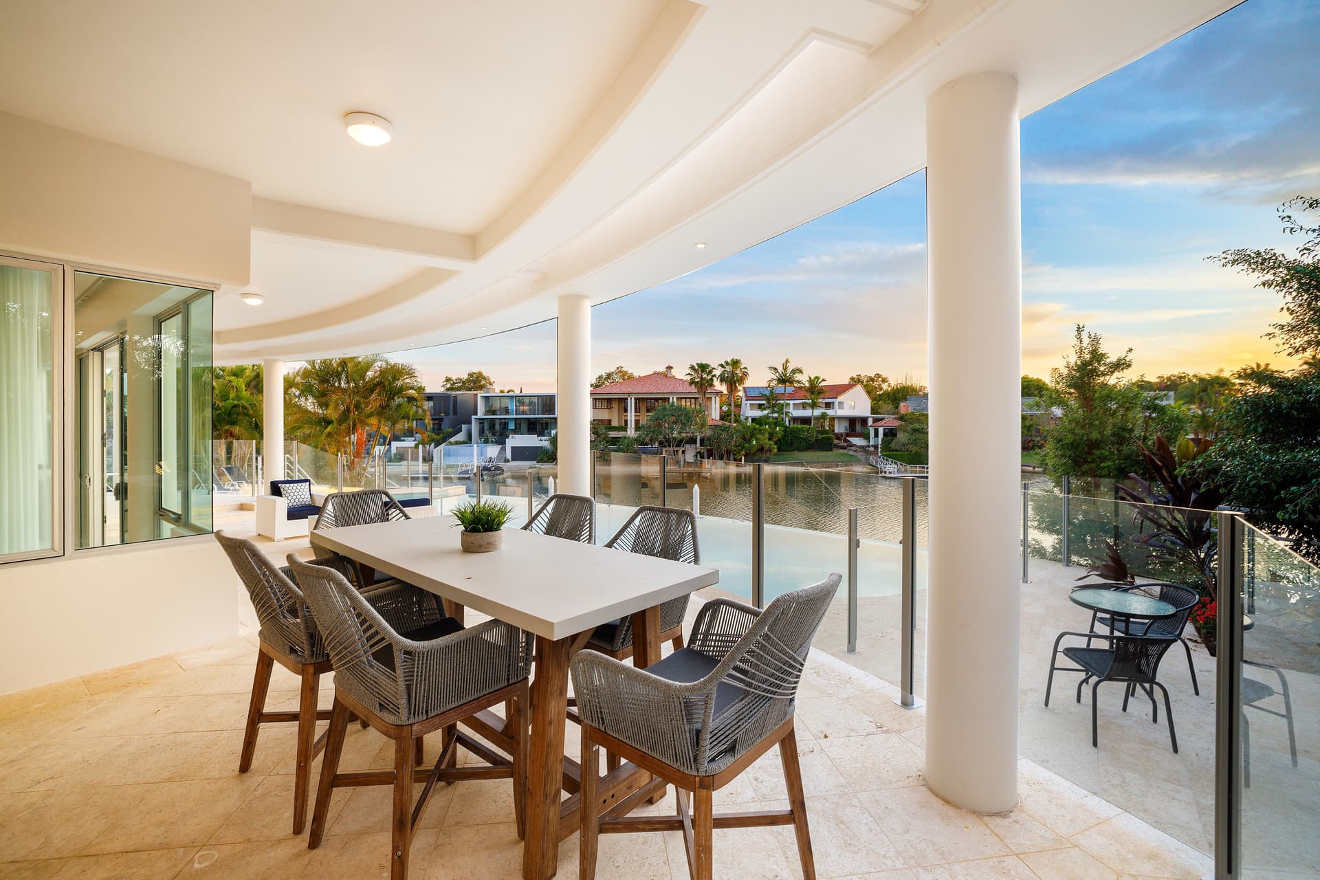 4 San Remo  Boulevard, Sorrento, QLD, 4217, Sorrento - Thumbnail 6