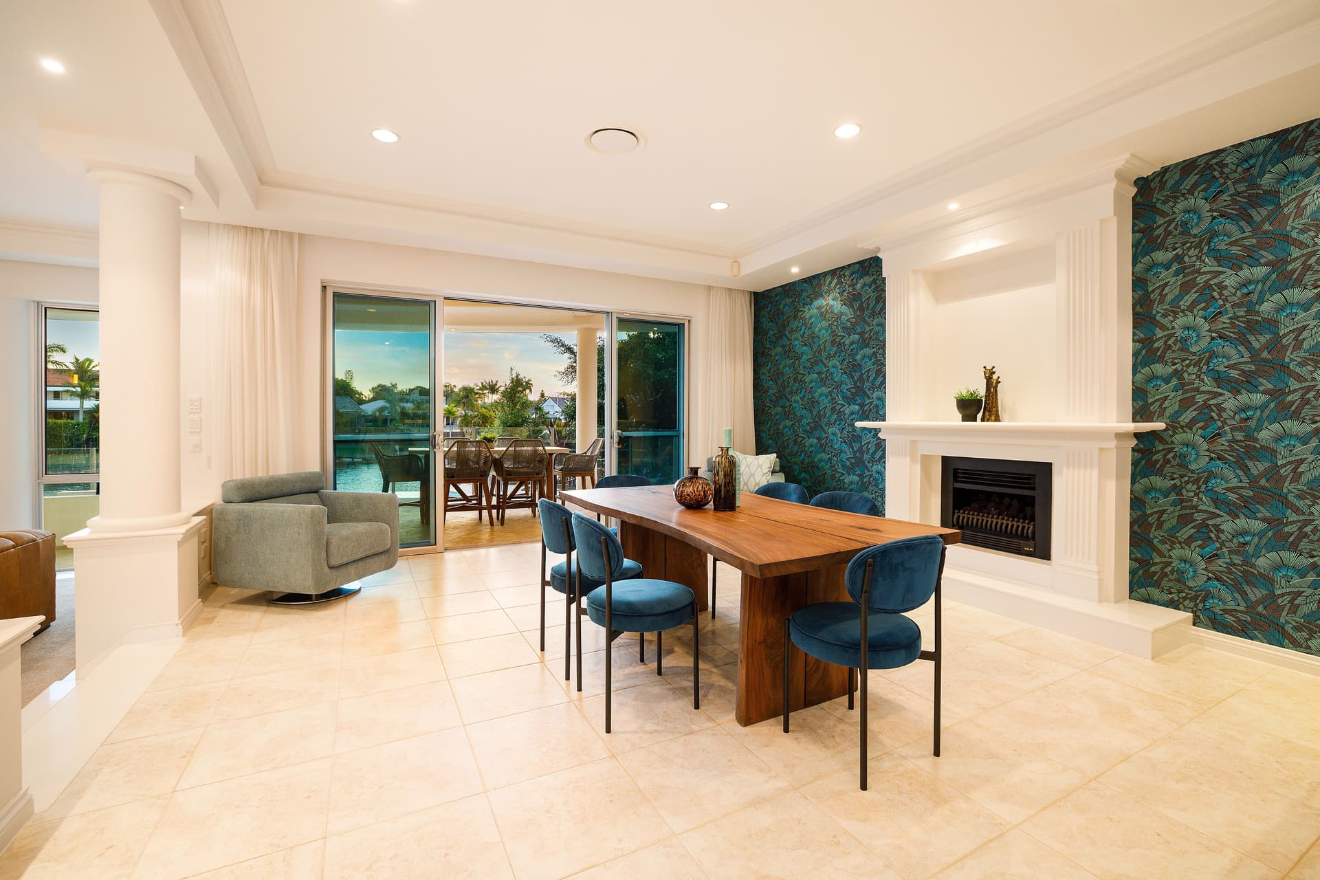 4 San Remo  Boulevard, Sorrento, QLD, 4217, Sorrento - Thumbnail 8