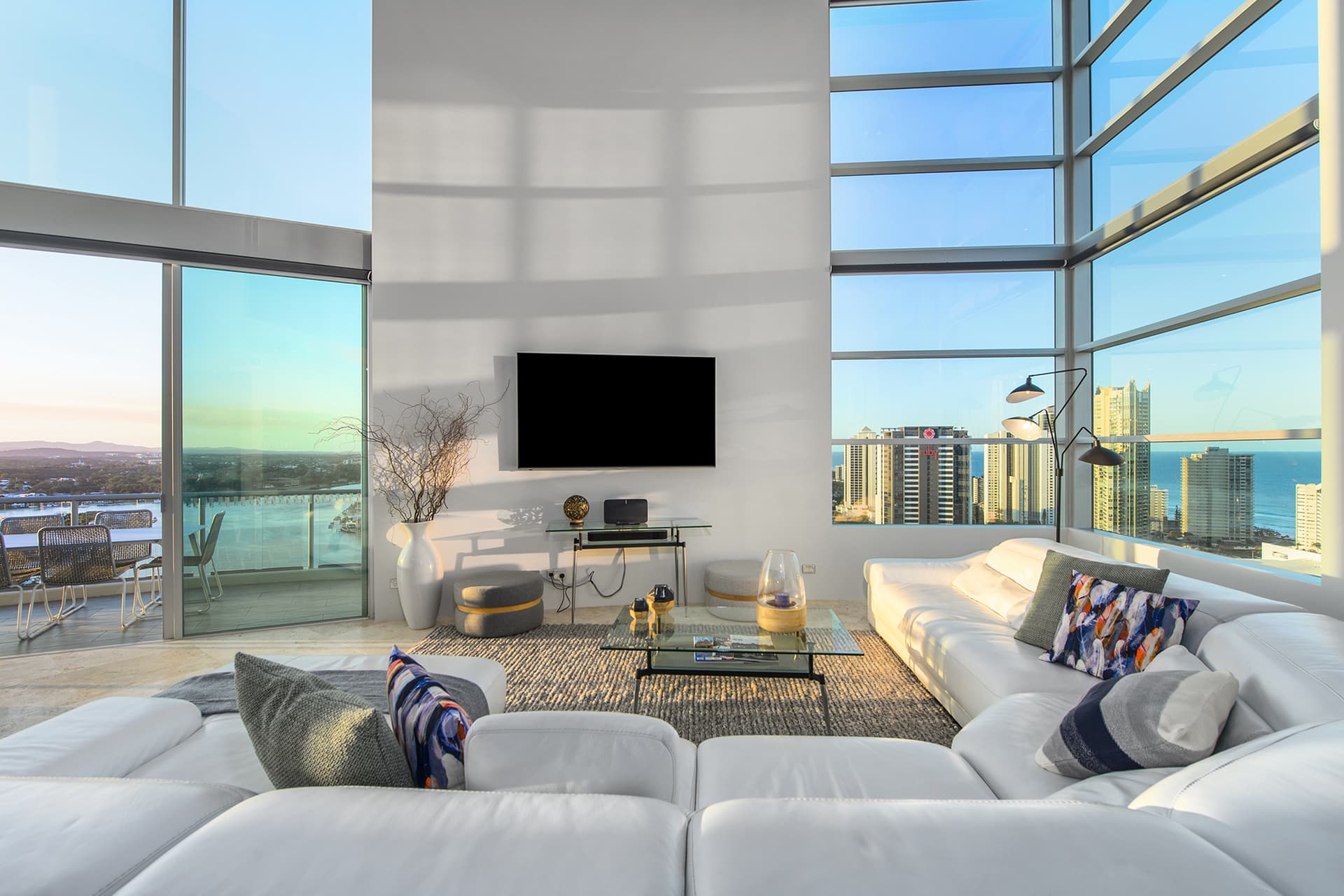 'Sentinel' Penthouse 42 Riverview Parade, Surfers Paradise, QLD, 4217, Surfers Paradise - Thumbnail 4