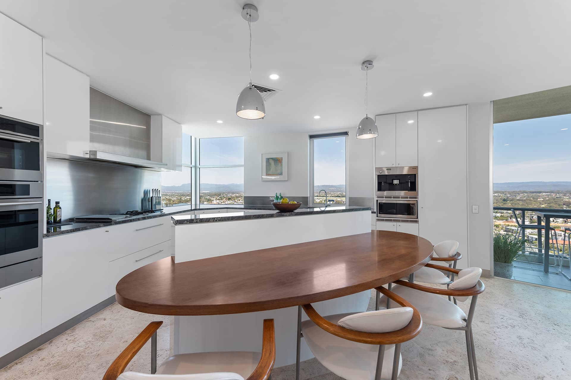 'Sentinel' Penthouse 42 Riverview Parade, Surfers Paradise, QLD, 4217, Surfers Paradise - Thumbnail 5
