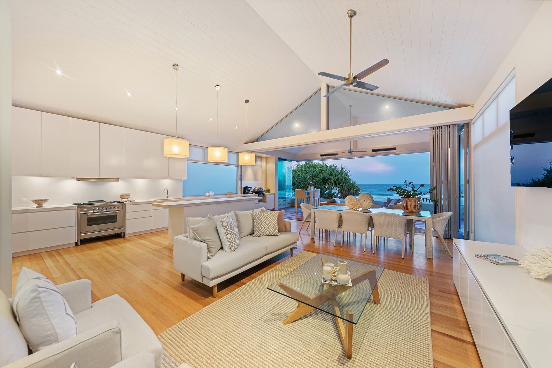 181 Jefferson Lane, Palm Beach, QLD, 4221, Palm Beach - Thumbnail 3