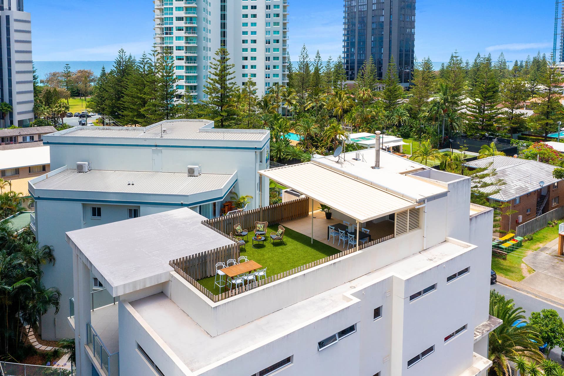 4/17 Anne Avenue, Broadbeach, QLD, 4218, Broadbeach - Thumbnail 2