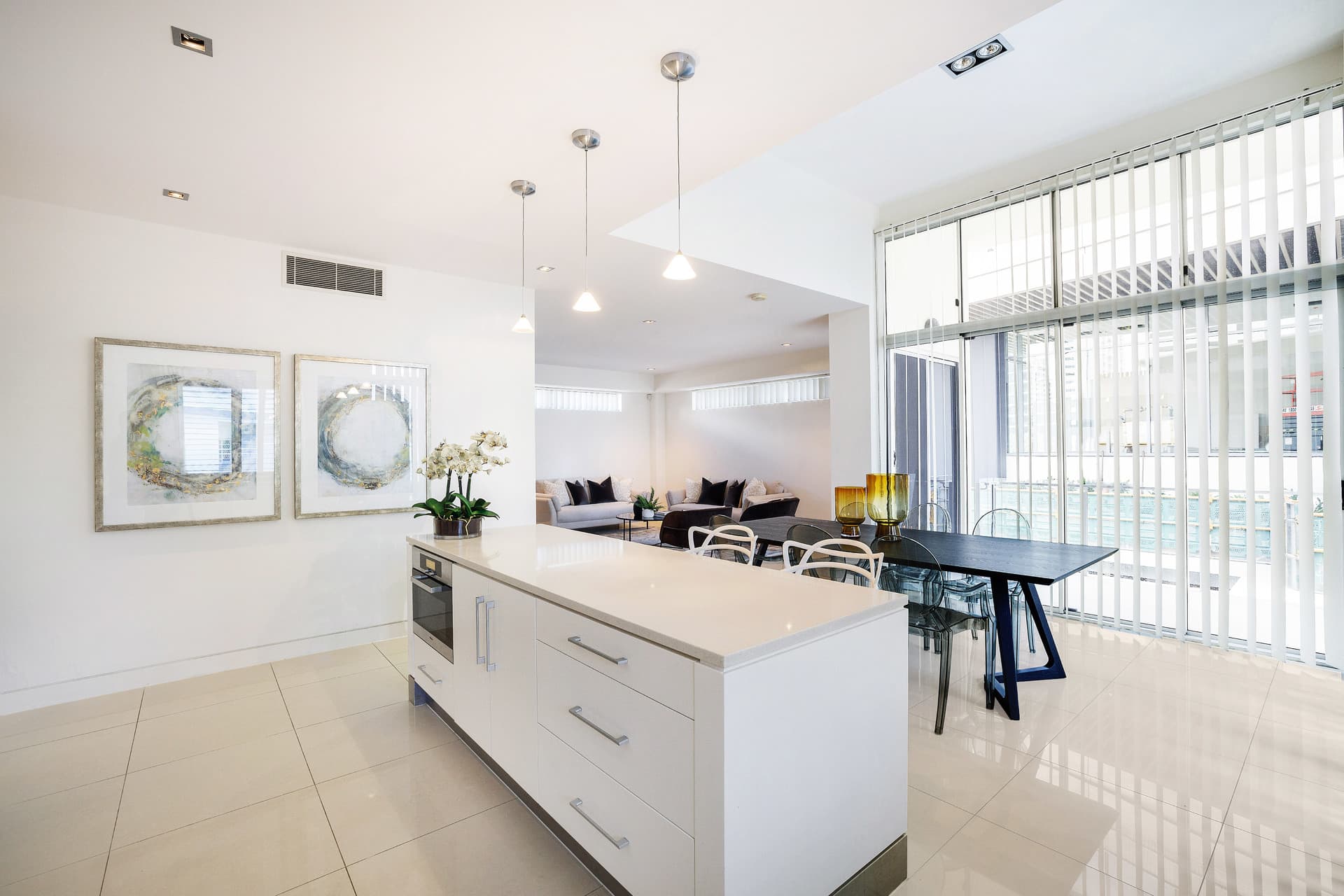 4/17 Anne Avenue, Broadbeach, QLD, 4218, Broadbeach - Thumbnail 5