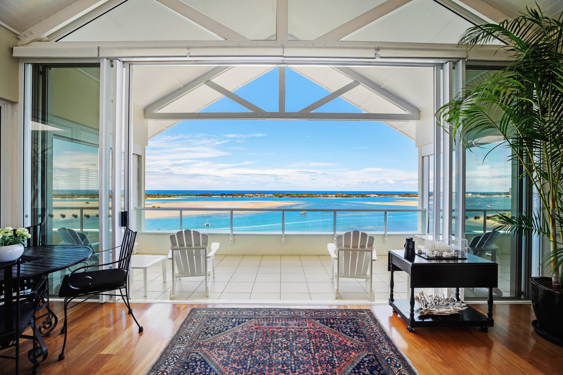 1501/212 Marine  Parade, Labrador, QLD, 4215, Labrador - Thumbnail 3