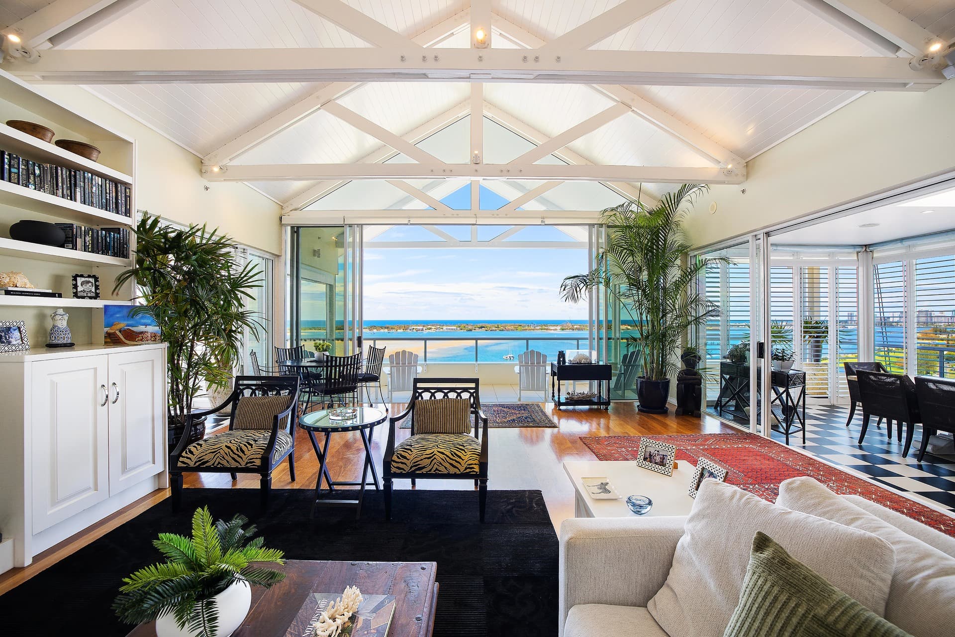 1501/212 Marine  Parade, Labrador, QLD, 4215, Labrador - Thumbnail 5