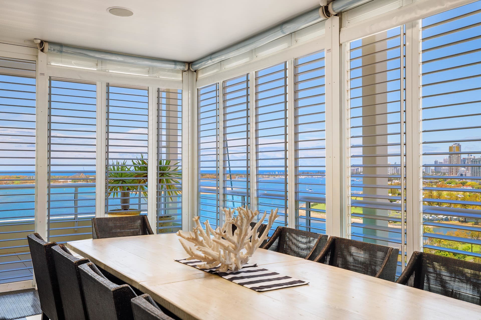 1501/212 Marine  Parade, Labrador, QLD, 4215, Labrador - Thumbnail 6