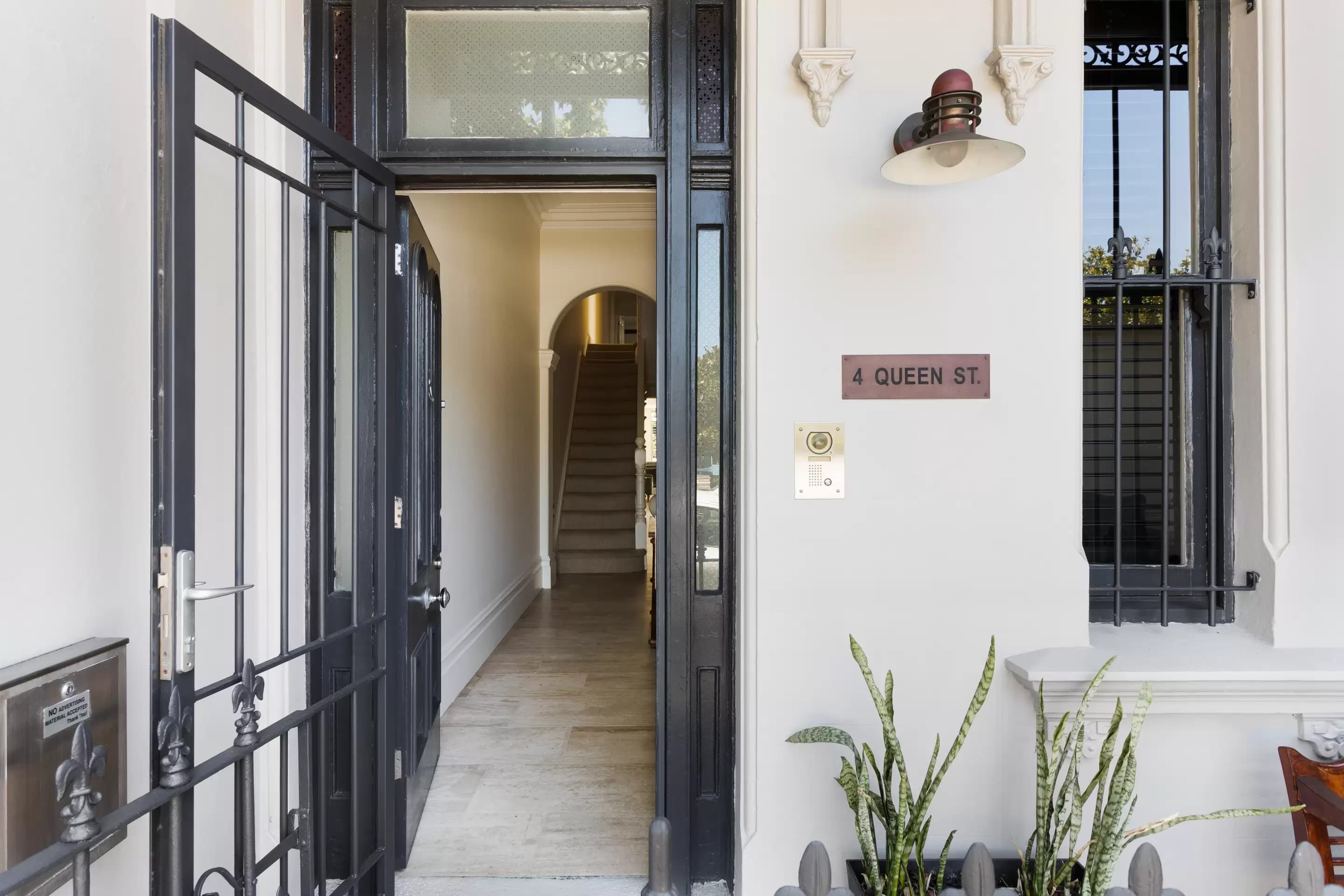 4 Queen Street, Woollahra, Woollahra - Thumbnail 2