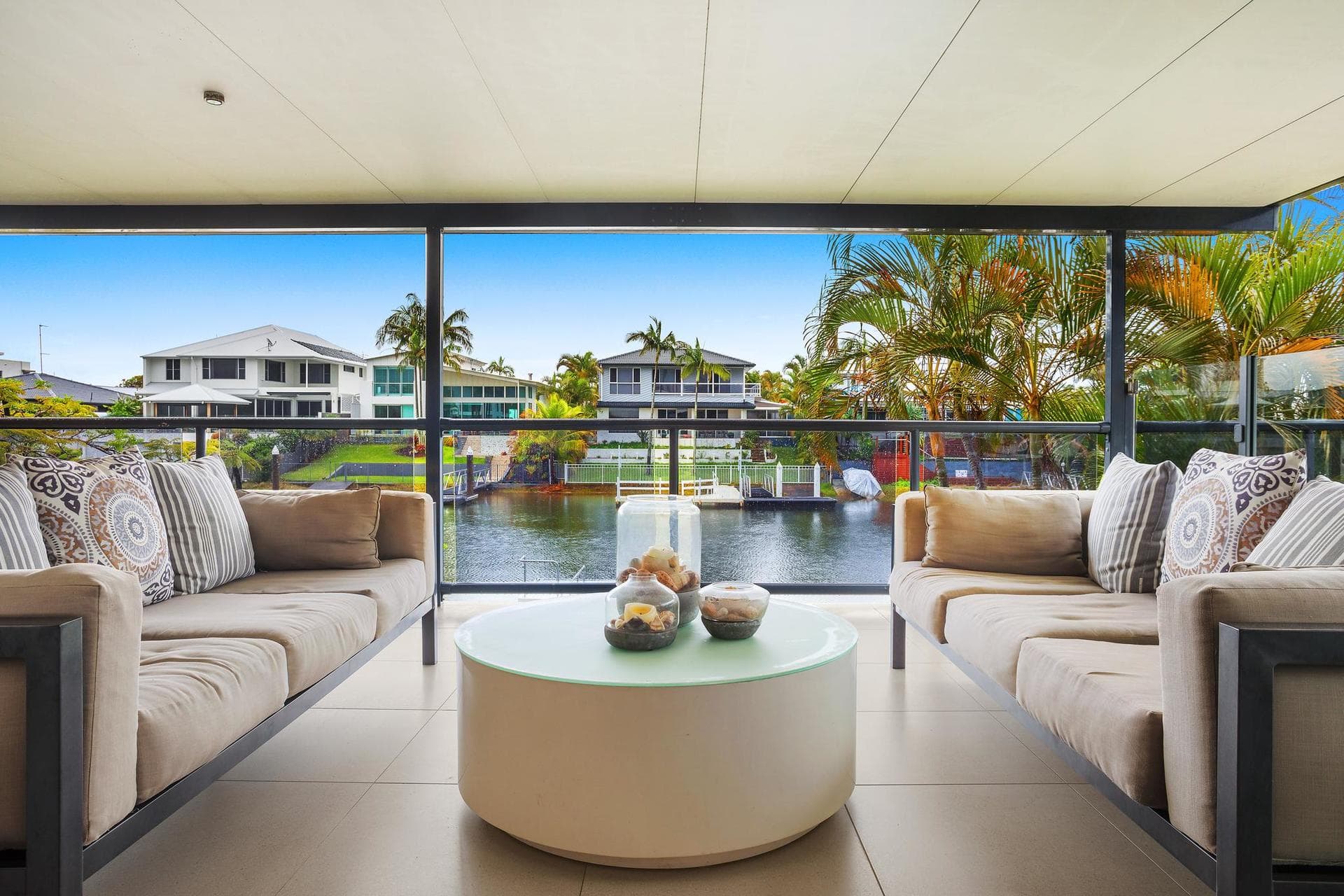 27 Tosti Street, Sorrento, QLD, 4217, Sorrento - Thumbnail 3