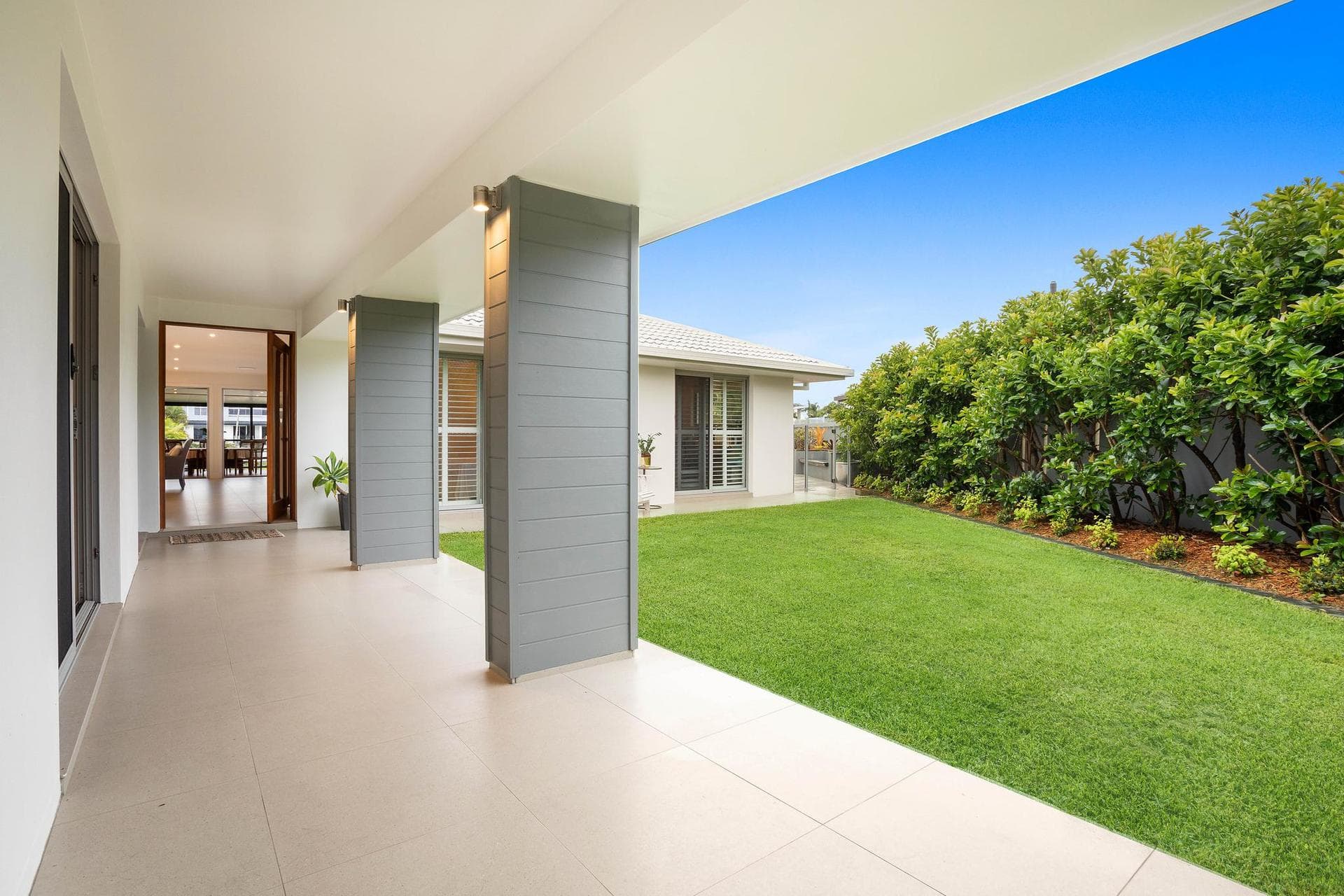 27 Tosti Street, Sorrento, QLD, 4217, Sorrento - Thumbnail 6