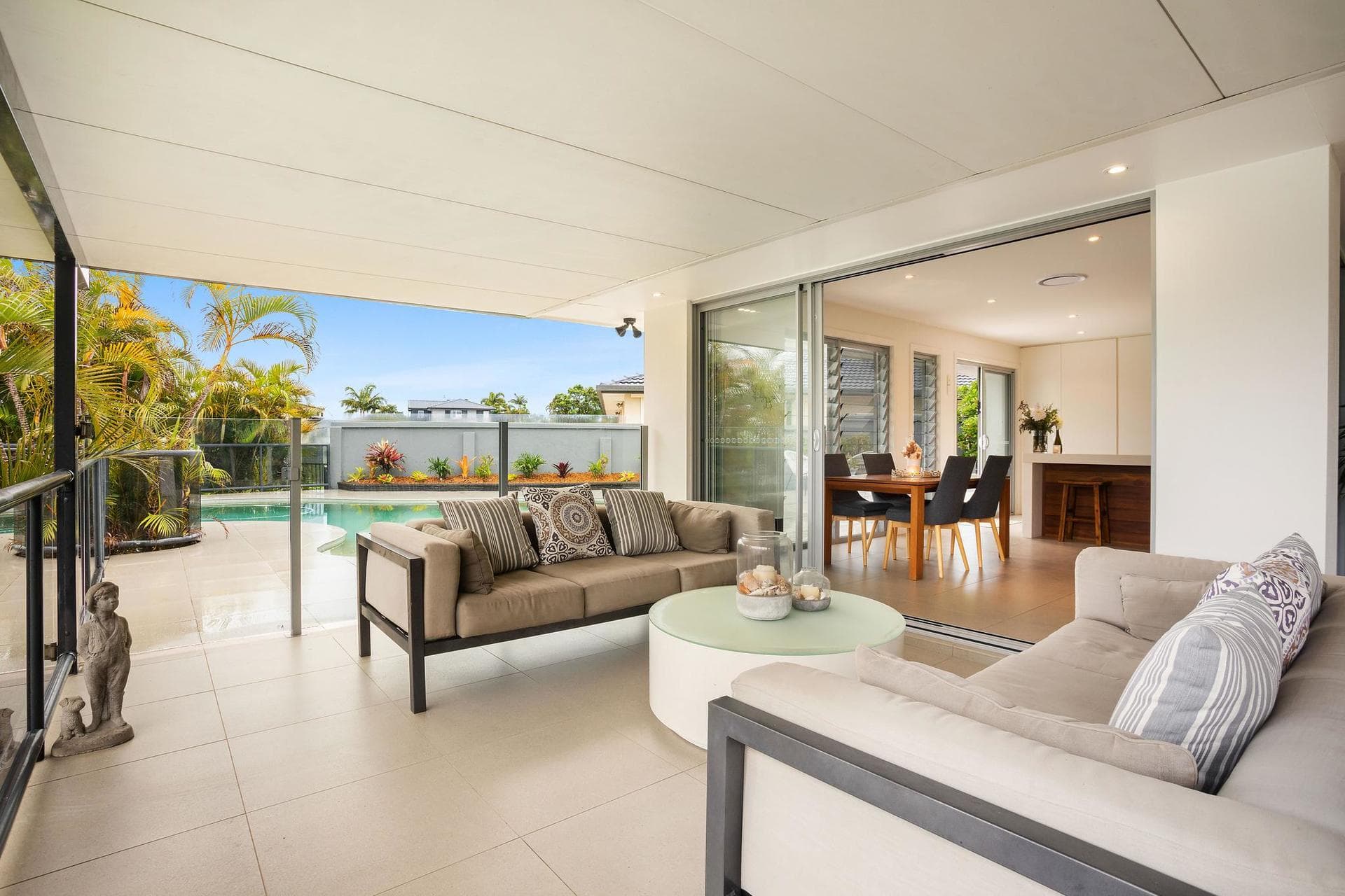 27 Tosti Street, Sorrento, QLD, 4217, Sorrento - Thumbnail 7